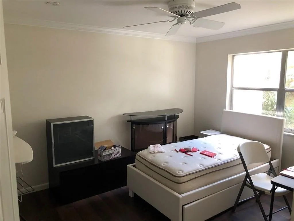 3280 Spanish Moss Ter, #209