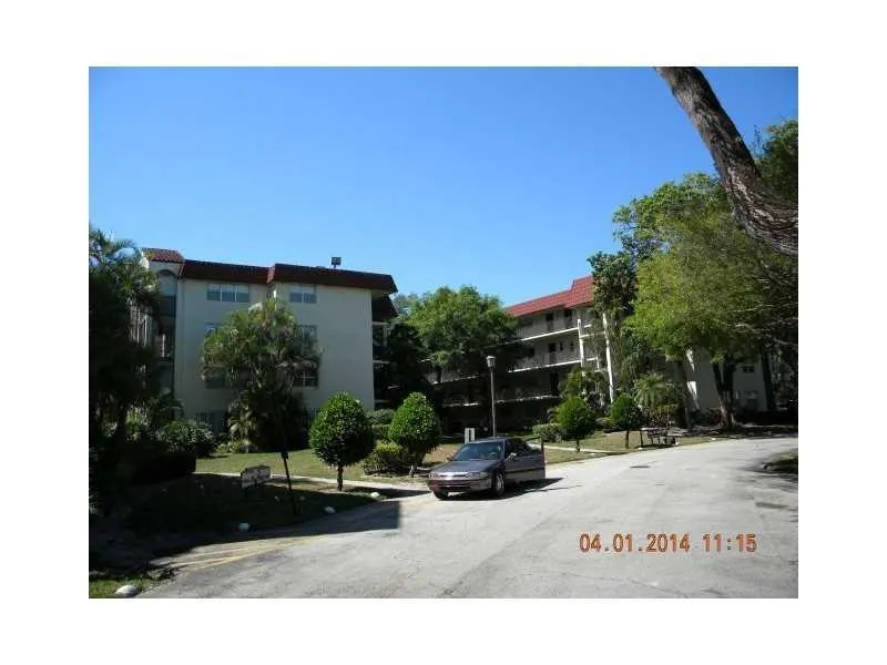 3280 Spanish Moss Ter, #209