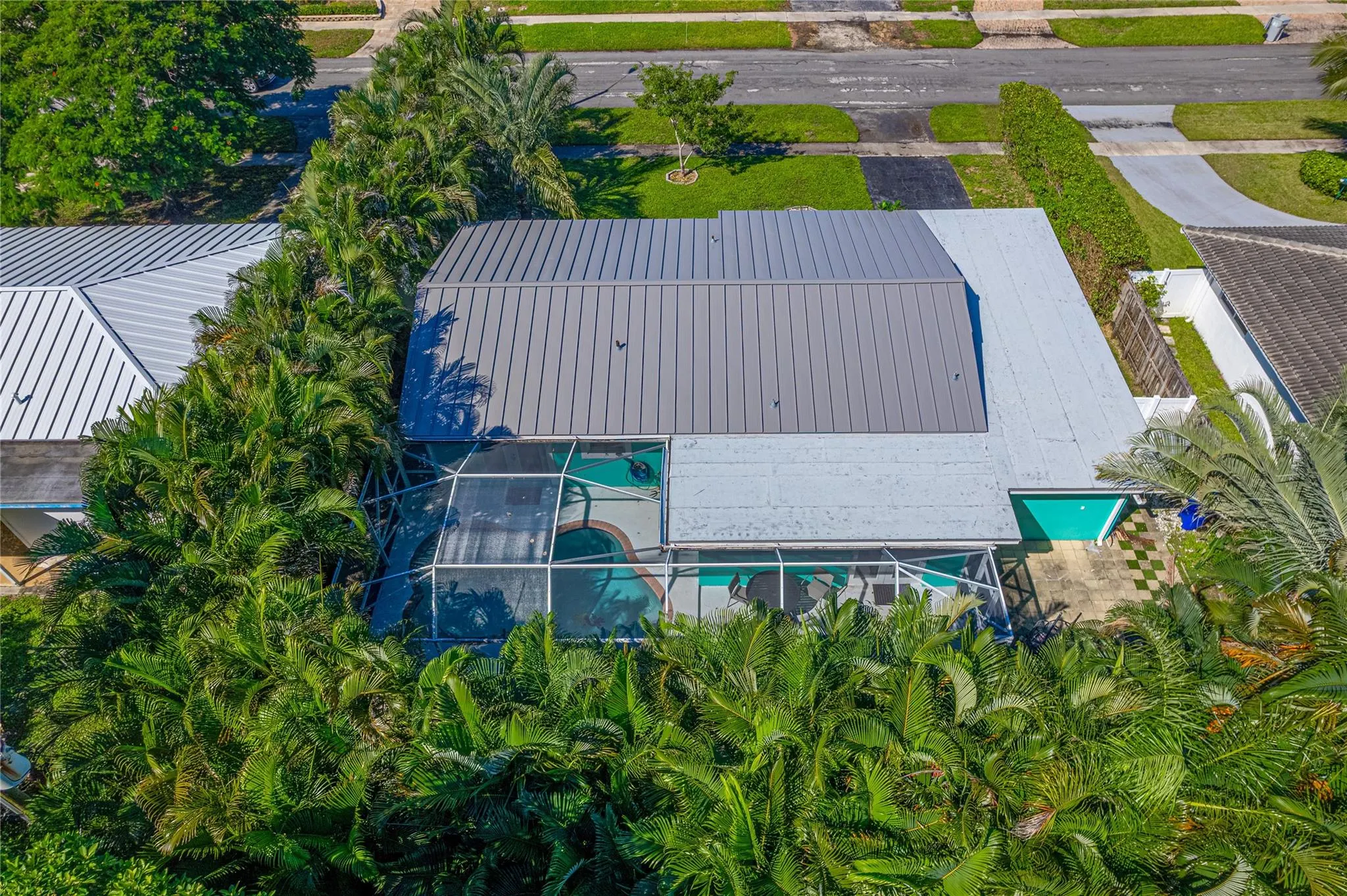 608 NE 24th Ave
