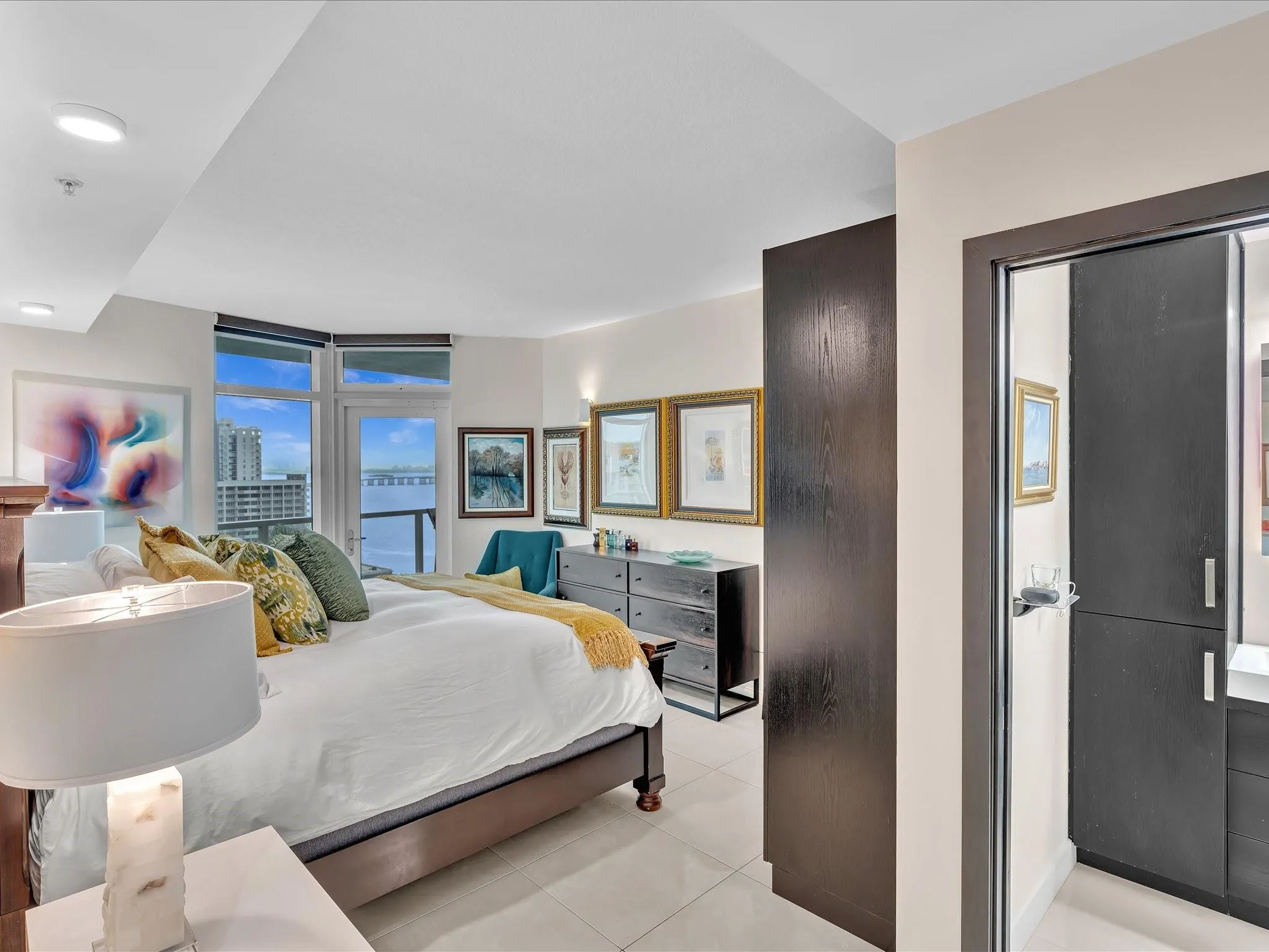 1900 N Bayshore Dr, #1504