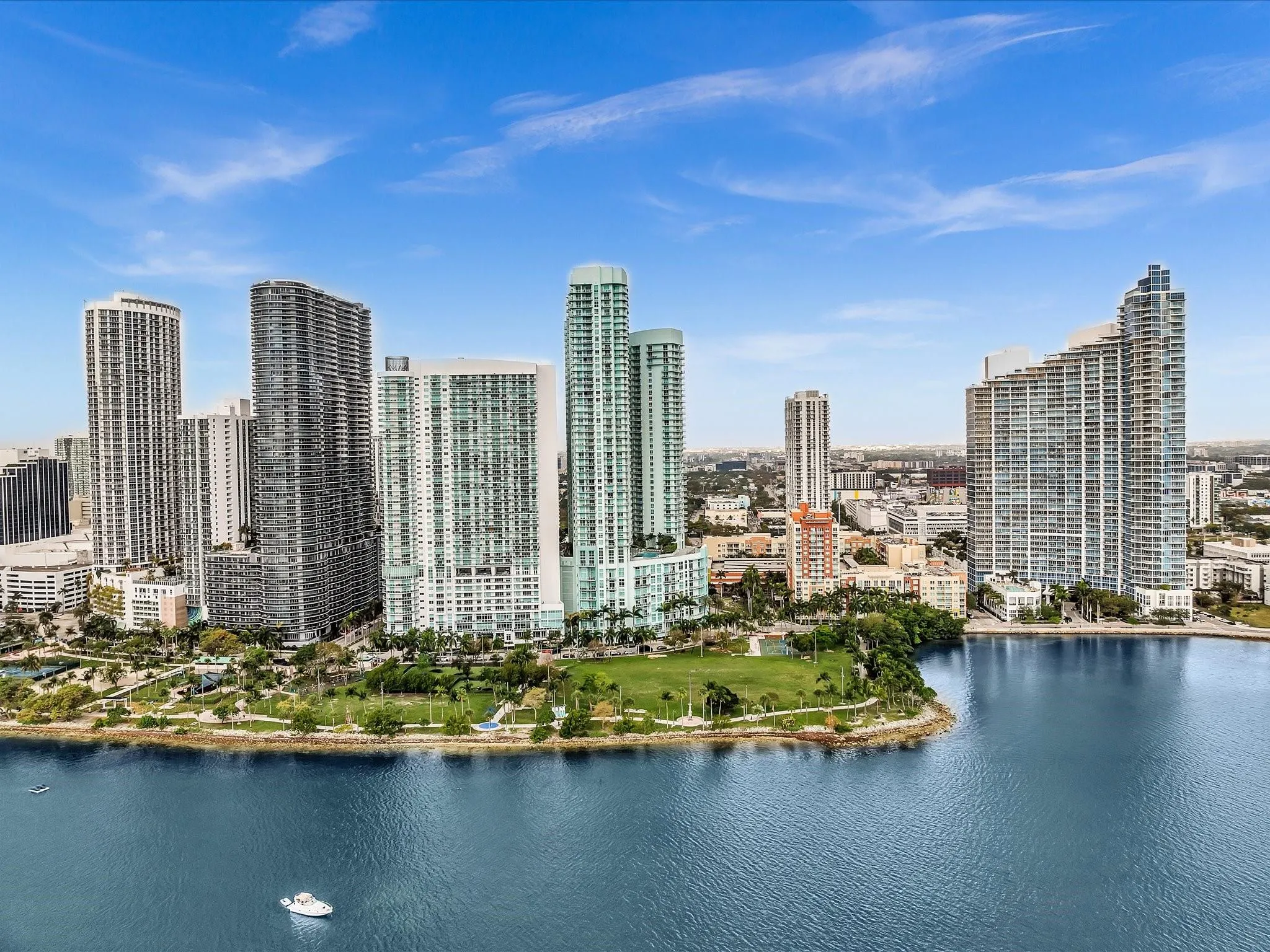 1900 N Bayshore Dr, #1504