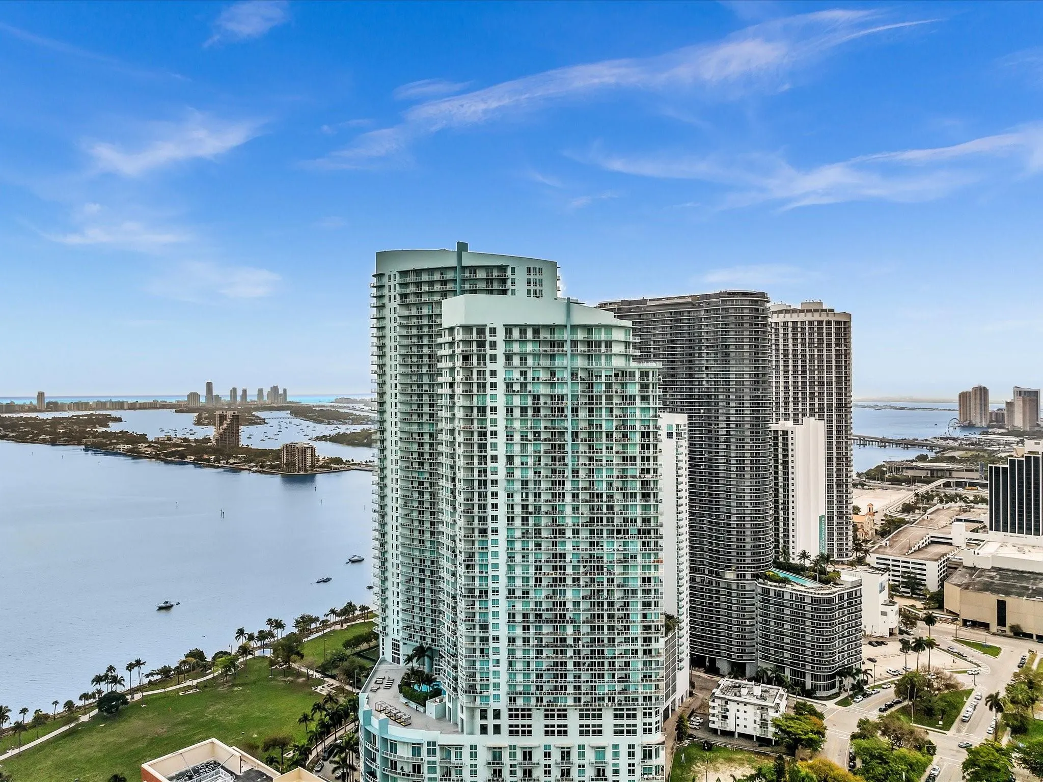 1900 N Bayshore Dr, #1504