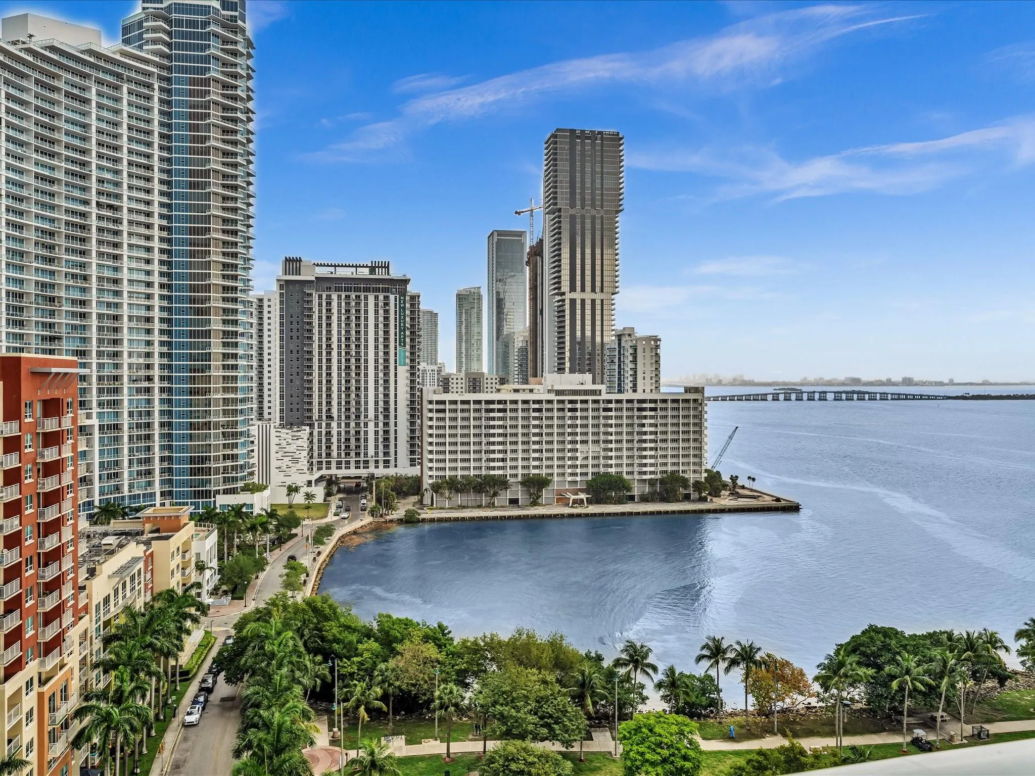 1900 N Bayshore Dr, #1504