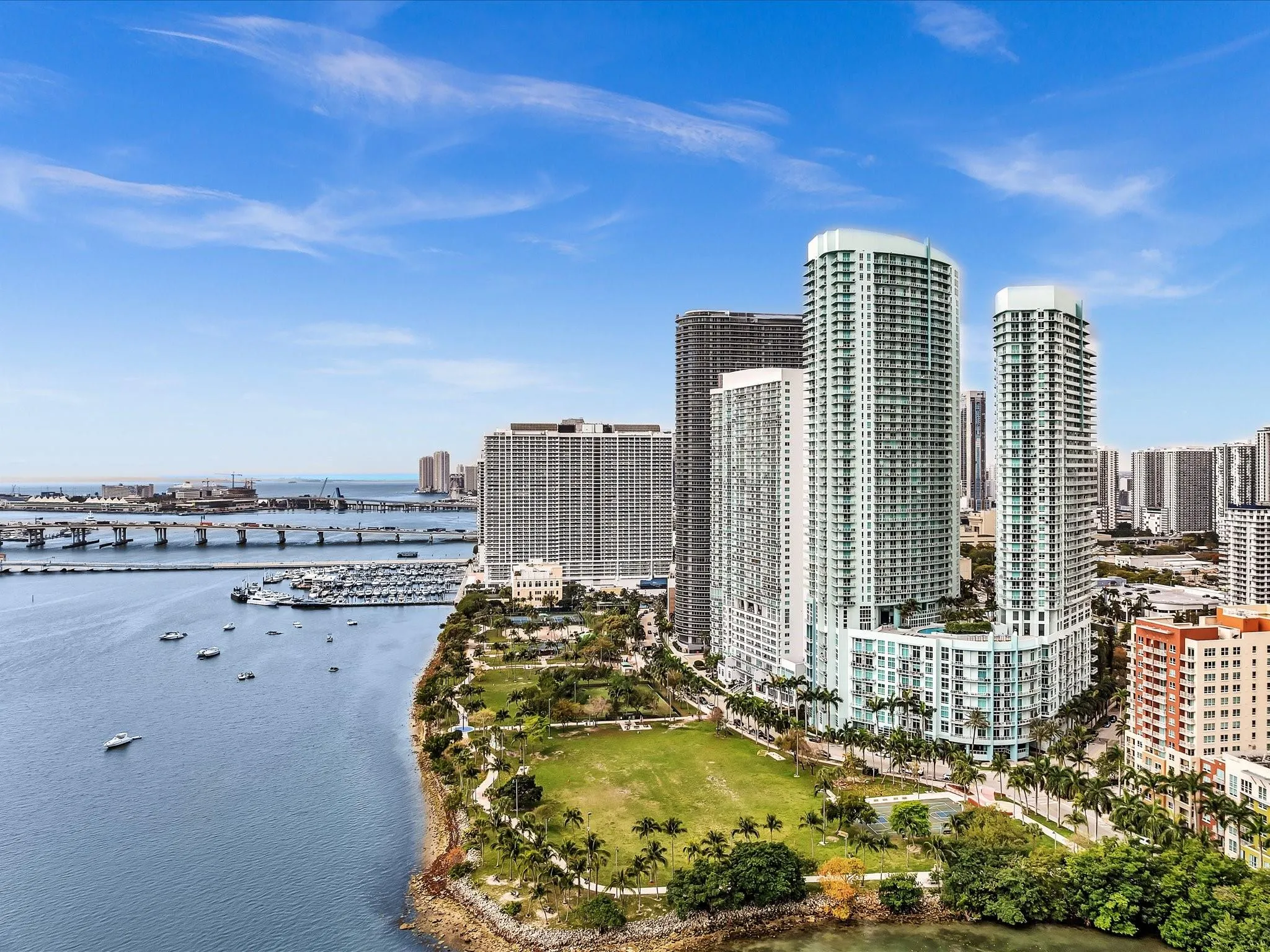 1900 N Bayshore Dr, #1504