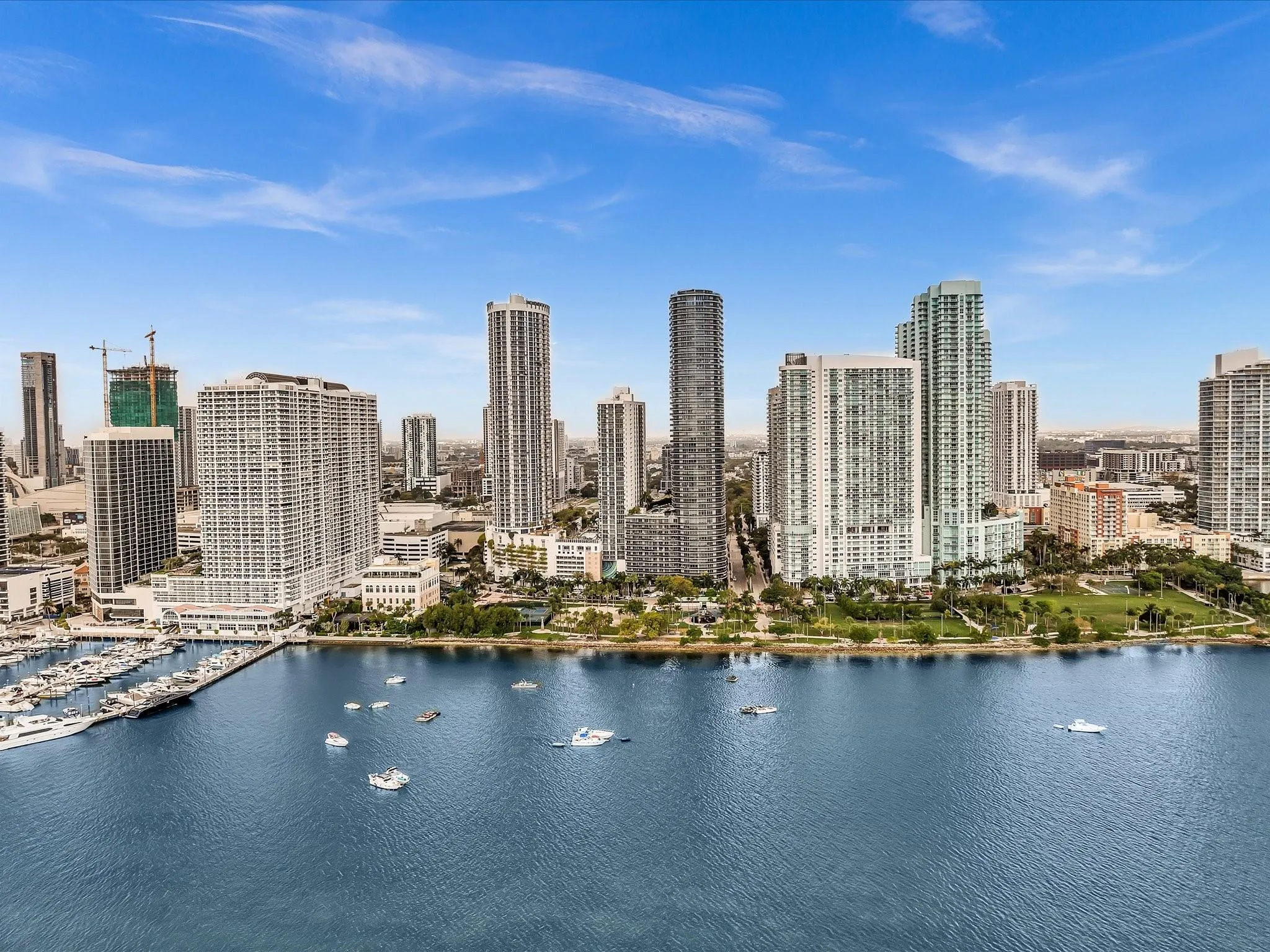 1900 N Bayshore Dr, #1504