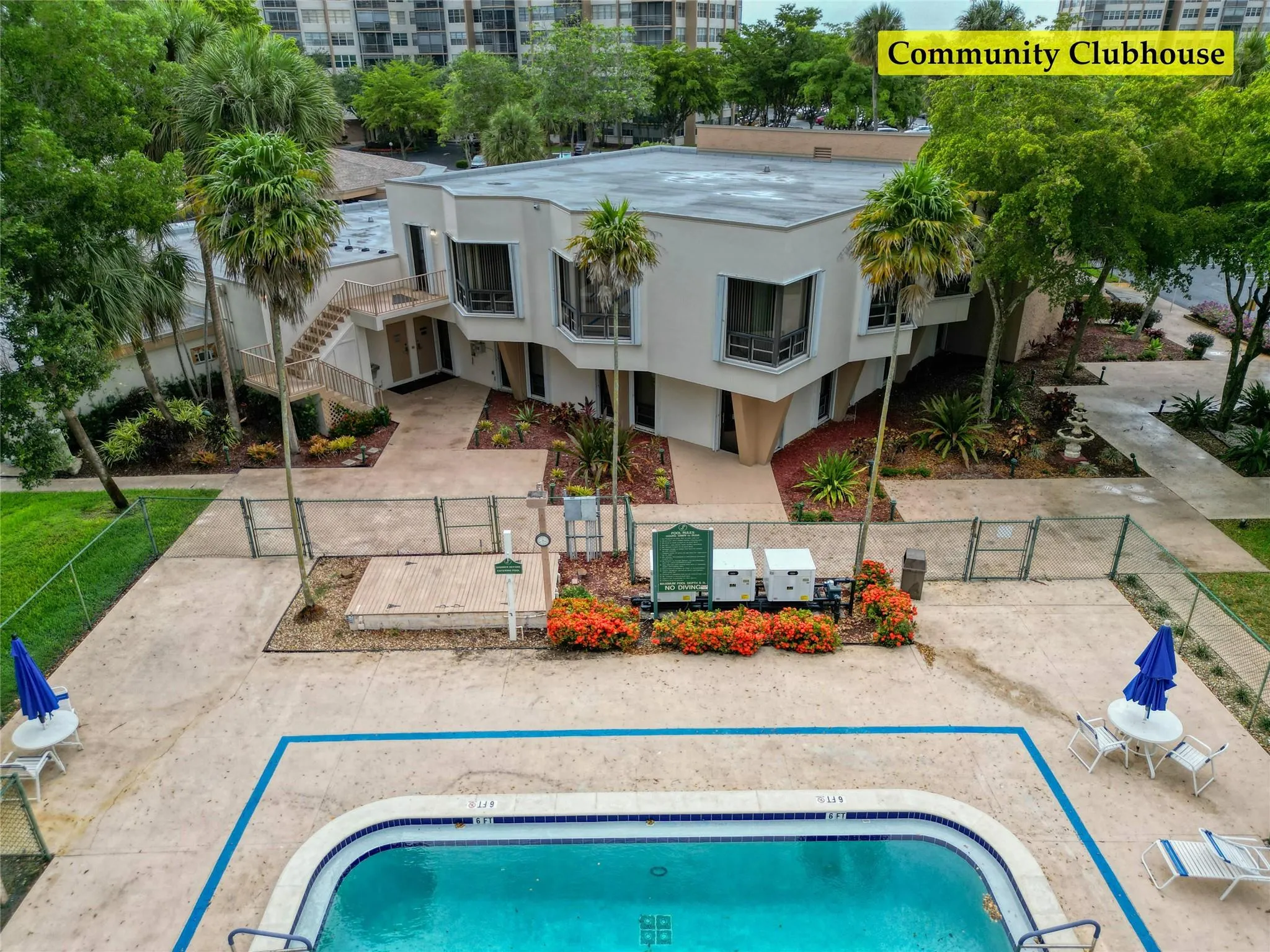 1100 Saint Charles Pl, #708