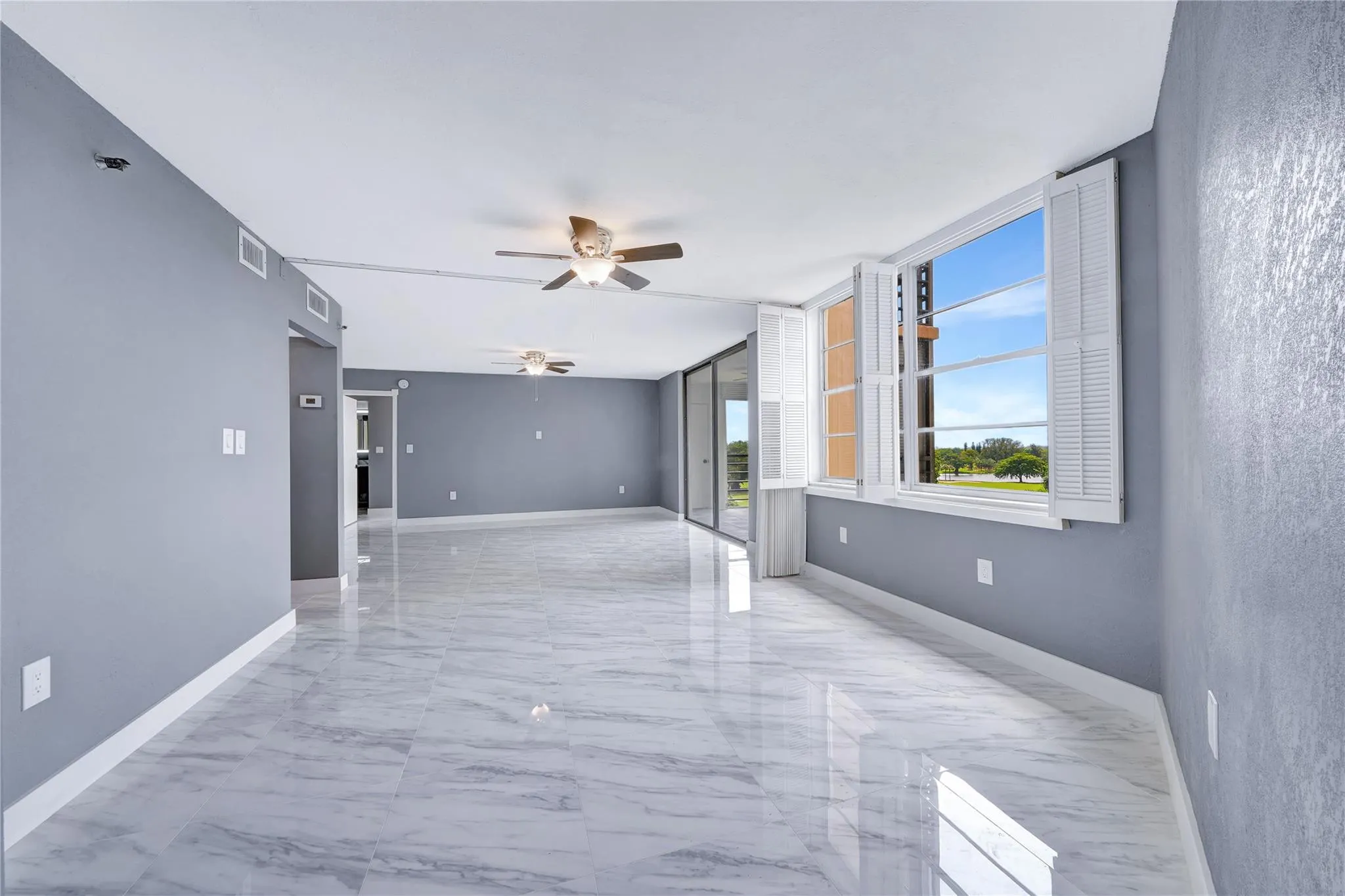 1100 Saint Charles Pl, #708
