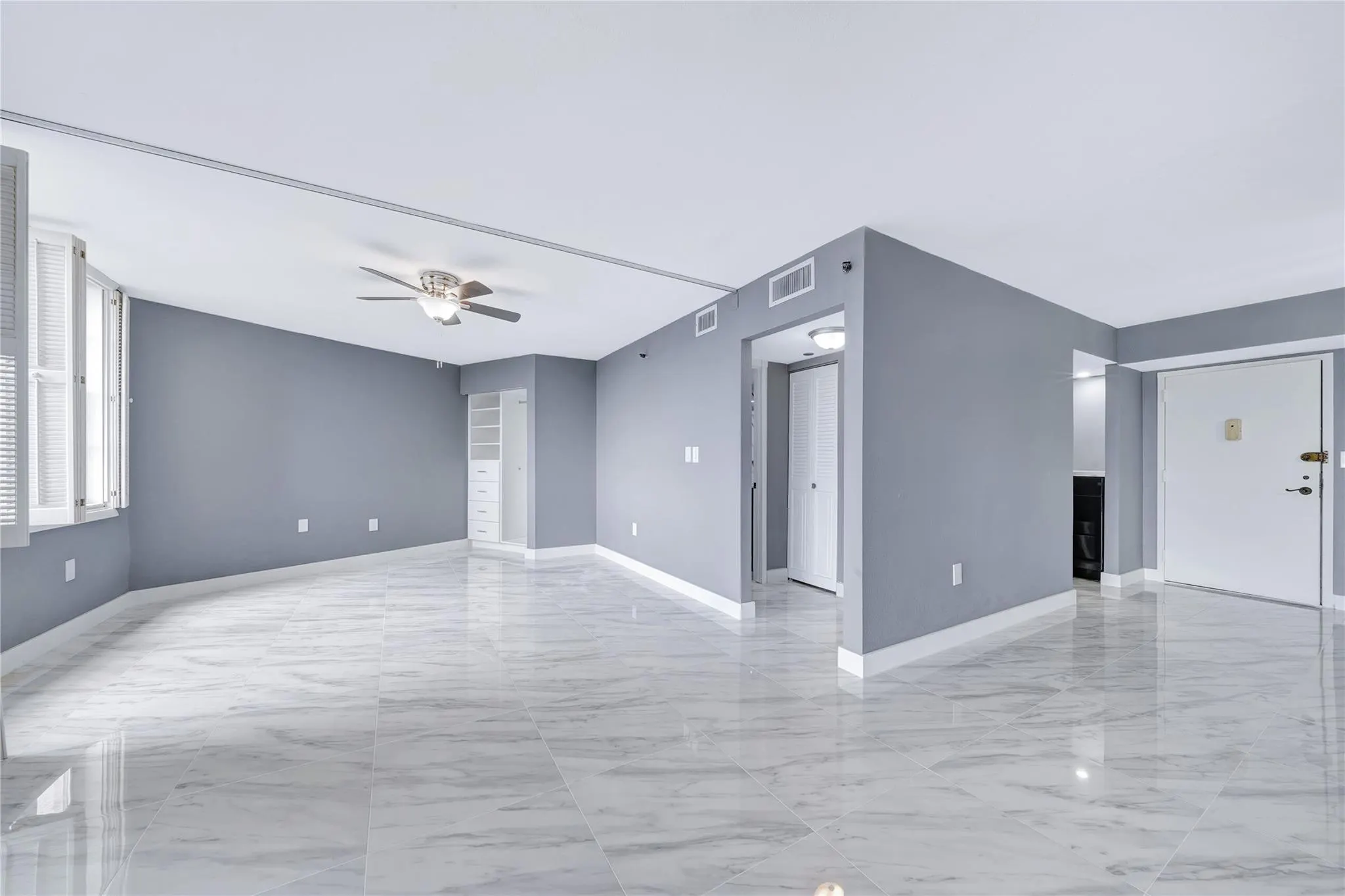 1100 Saint Charles Pl, #708