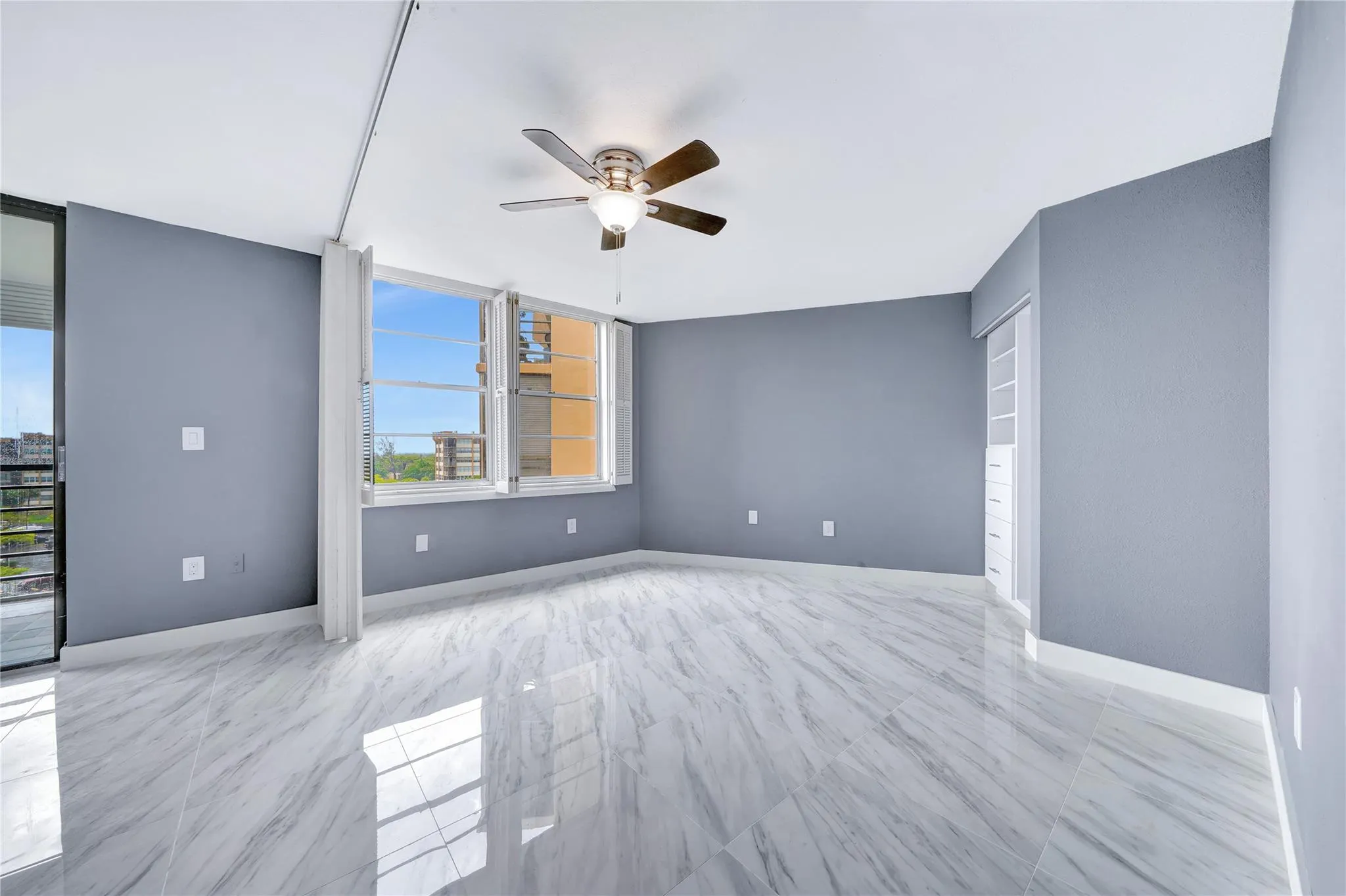 1100 Saint Charles Pl, #708