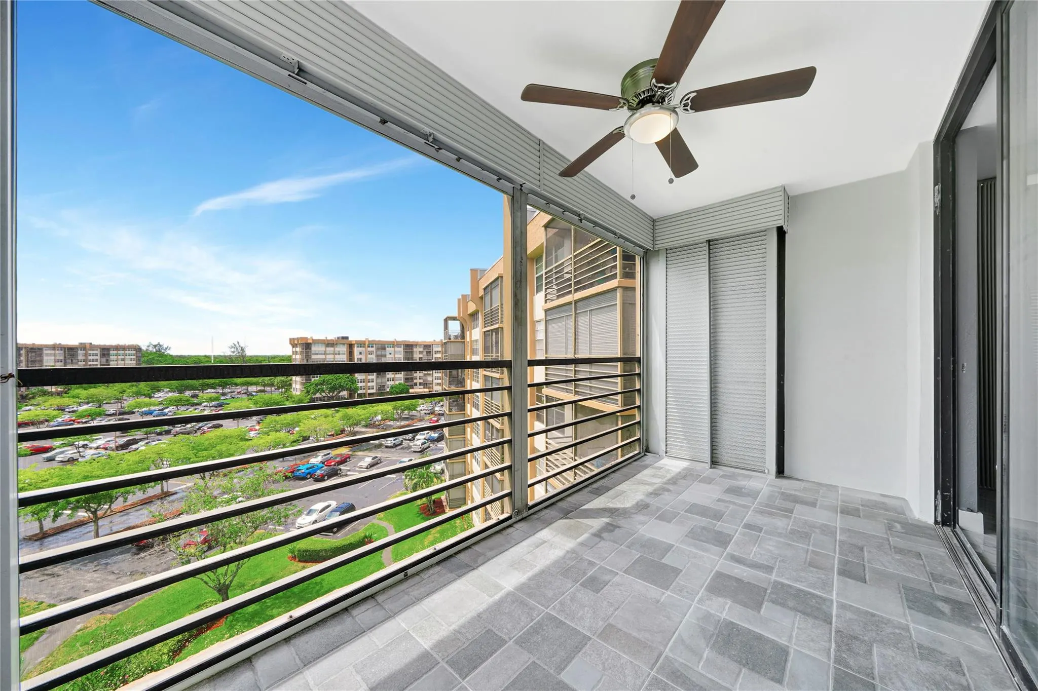 1100 Saint Charles Pl, #708