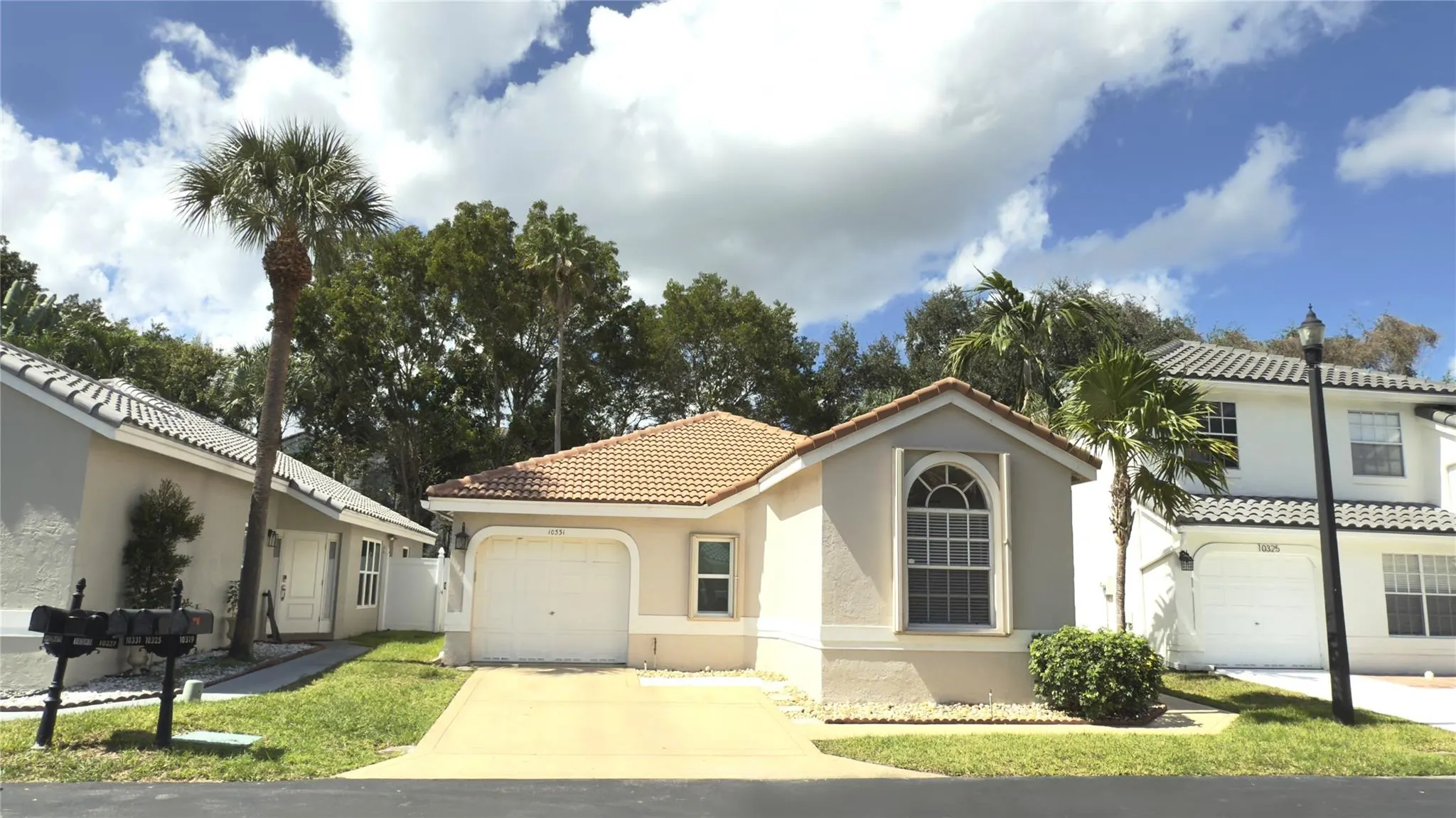 10331 Coventry Ct
