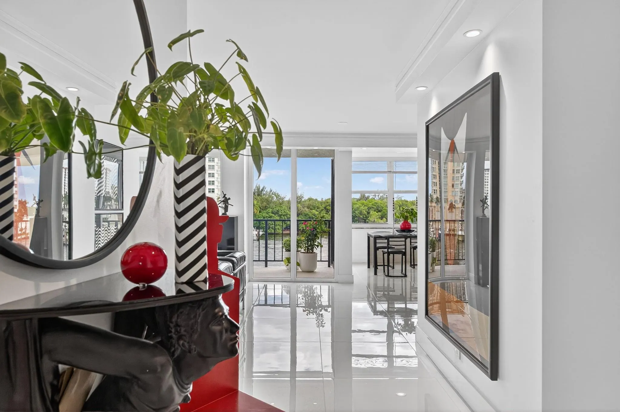 936 Intracoastal Dr, #3C