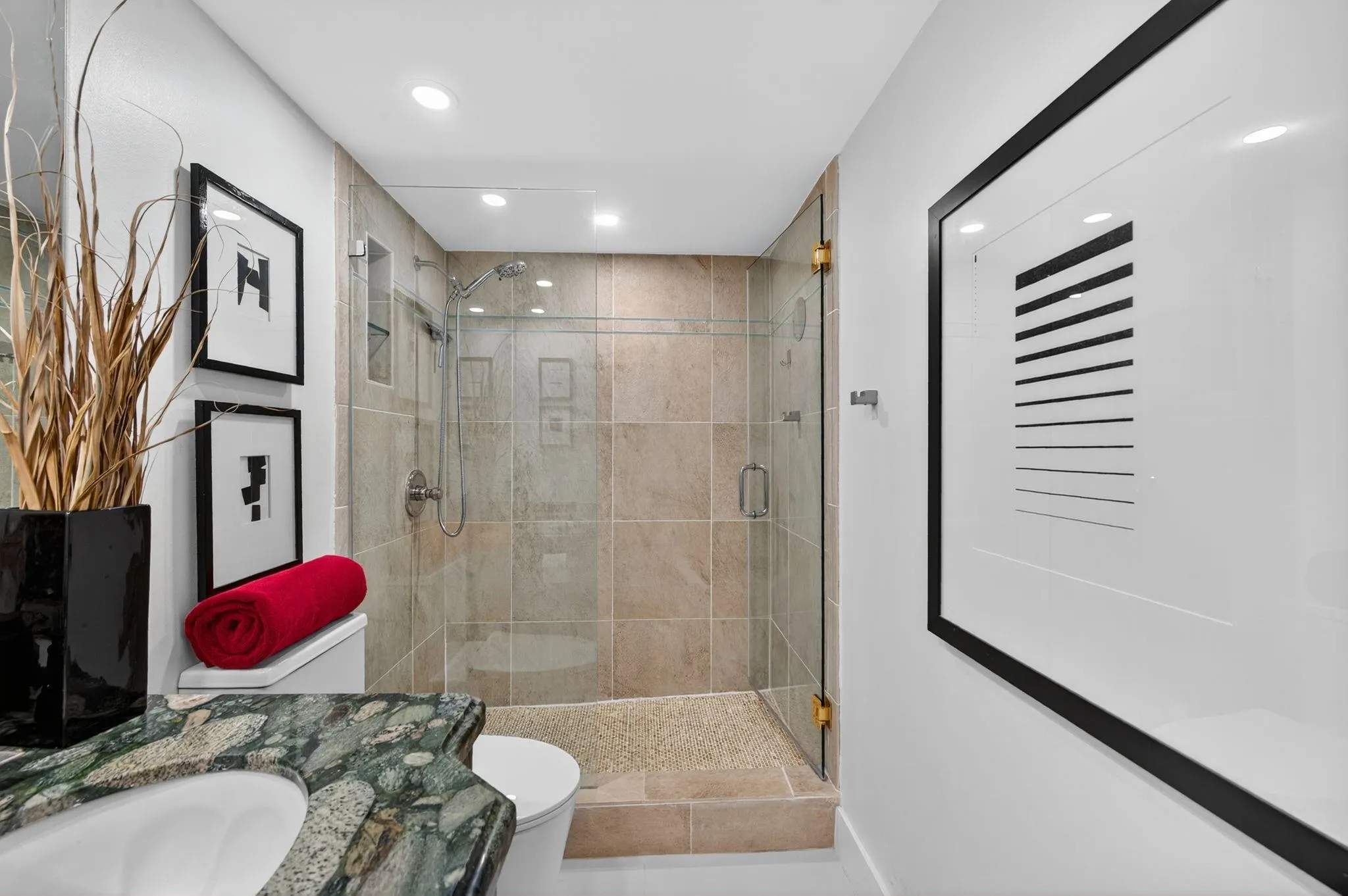936 Intracoastal Dr, #3C