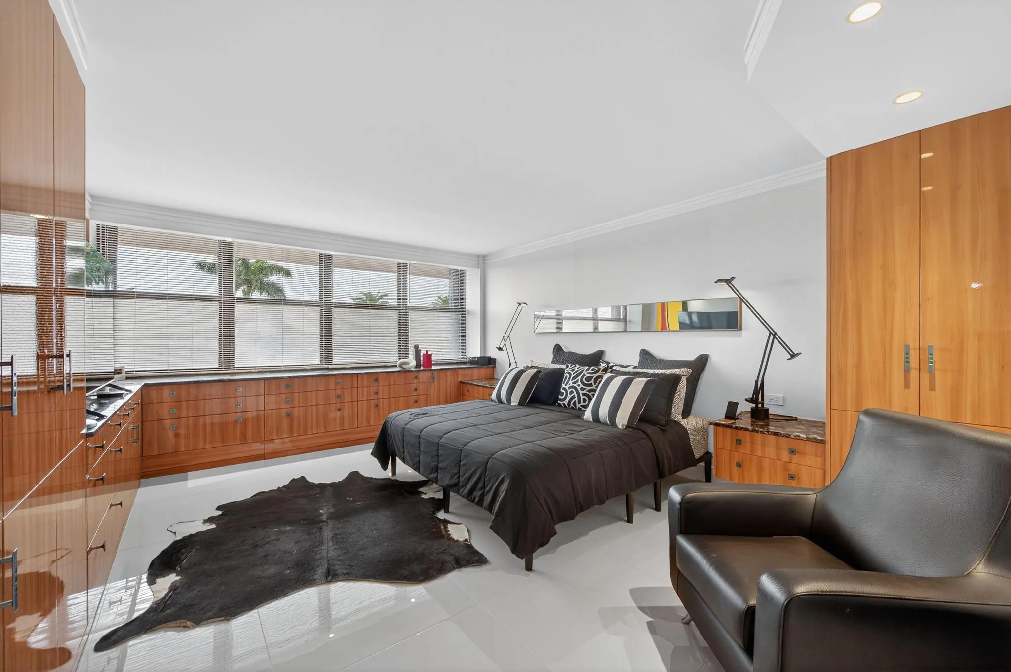 936 Intracoastal Dr, #3C