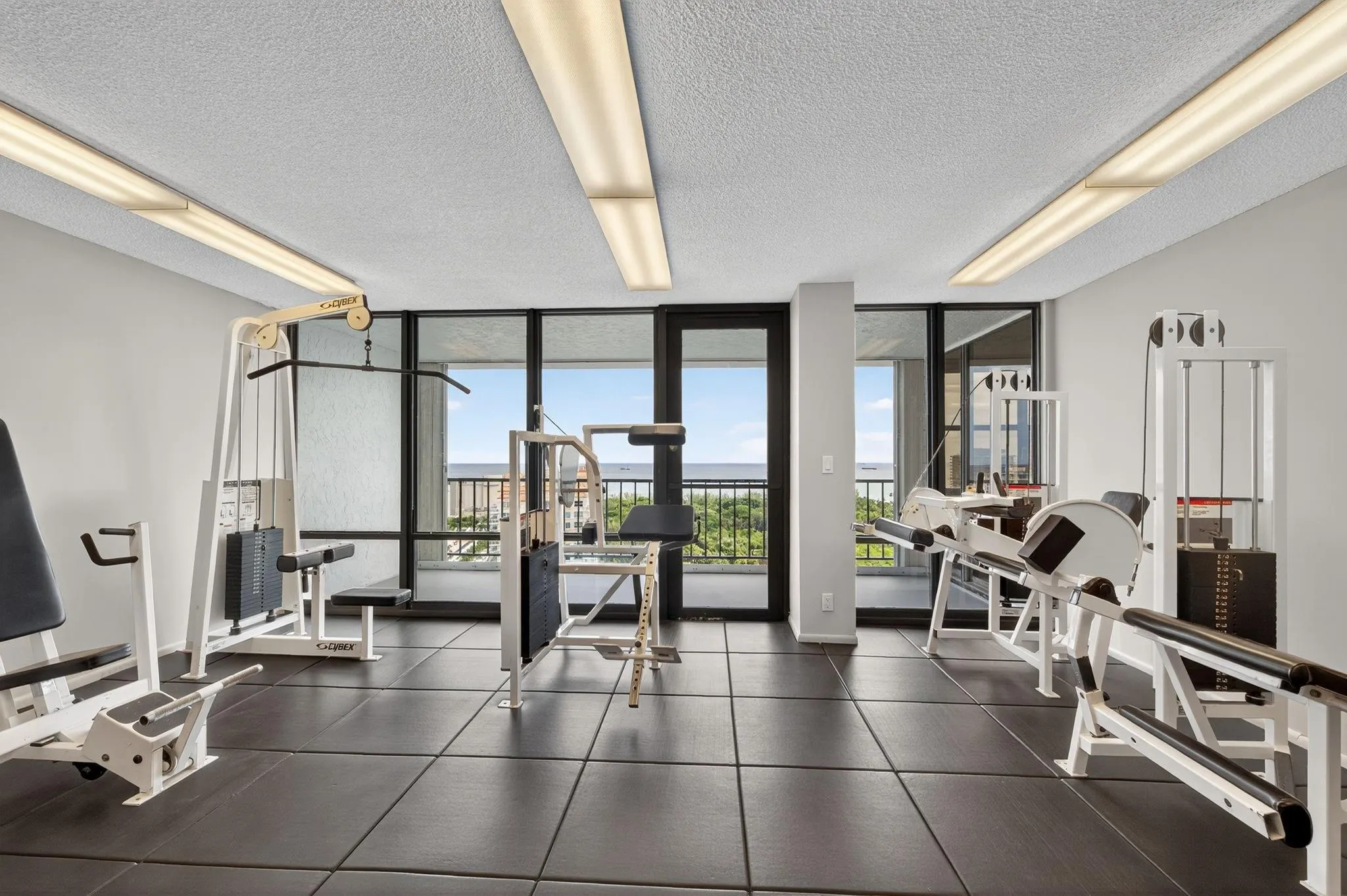 936 Intracoastal Dr, #3C