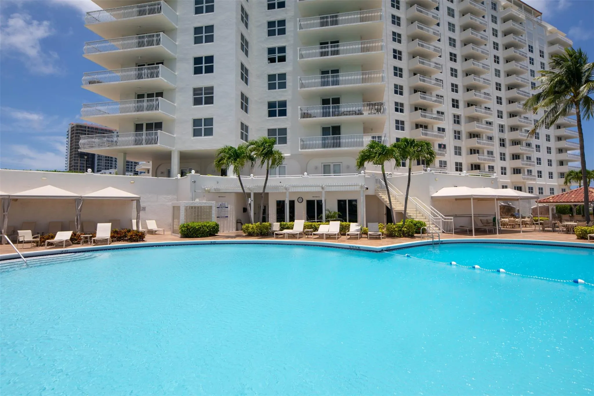 1 Las Olas Circle, #1102