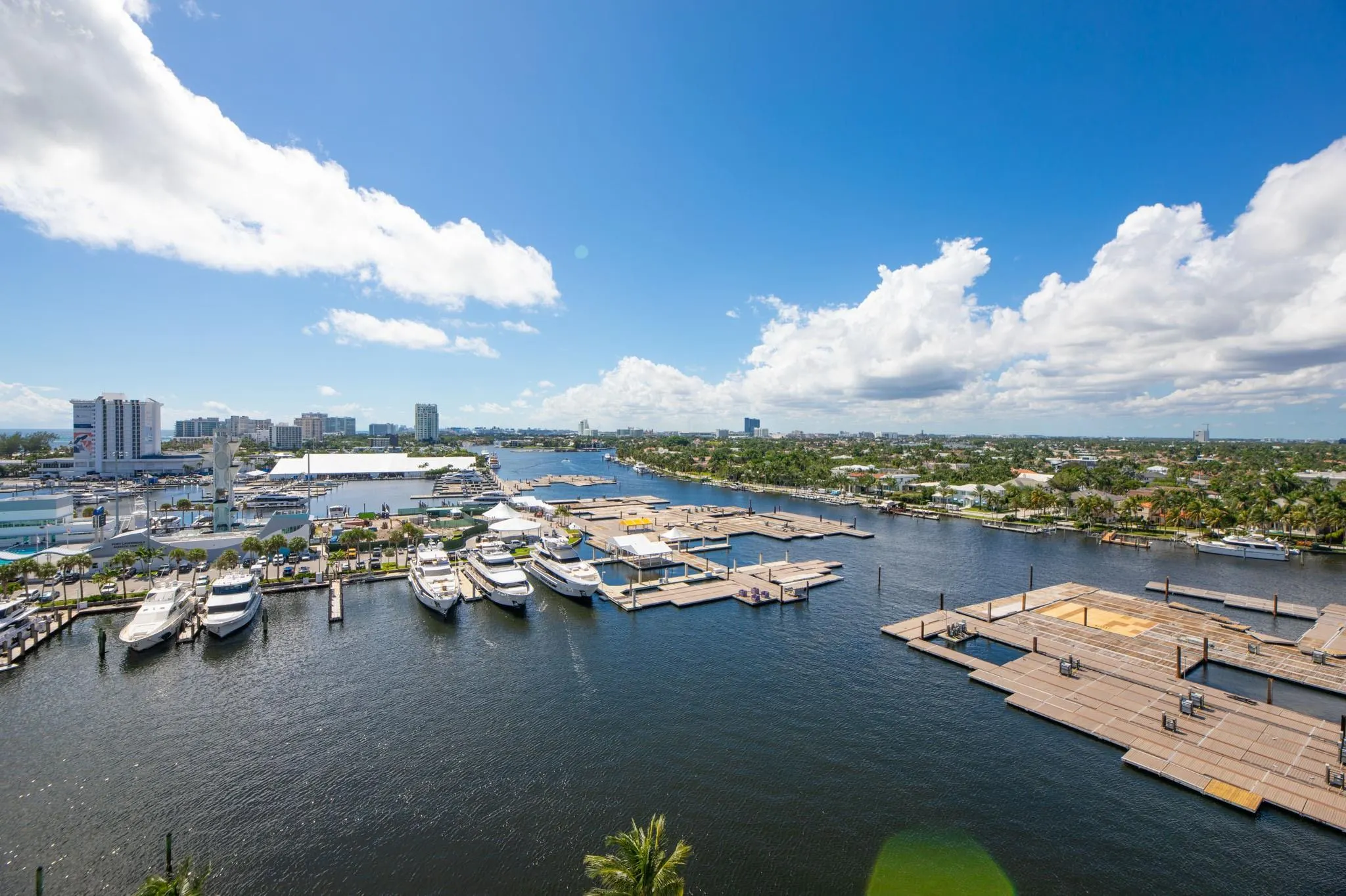 1 Las Olas Circle, #1102