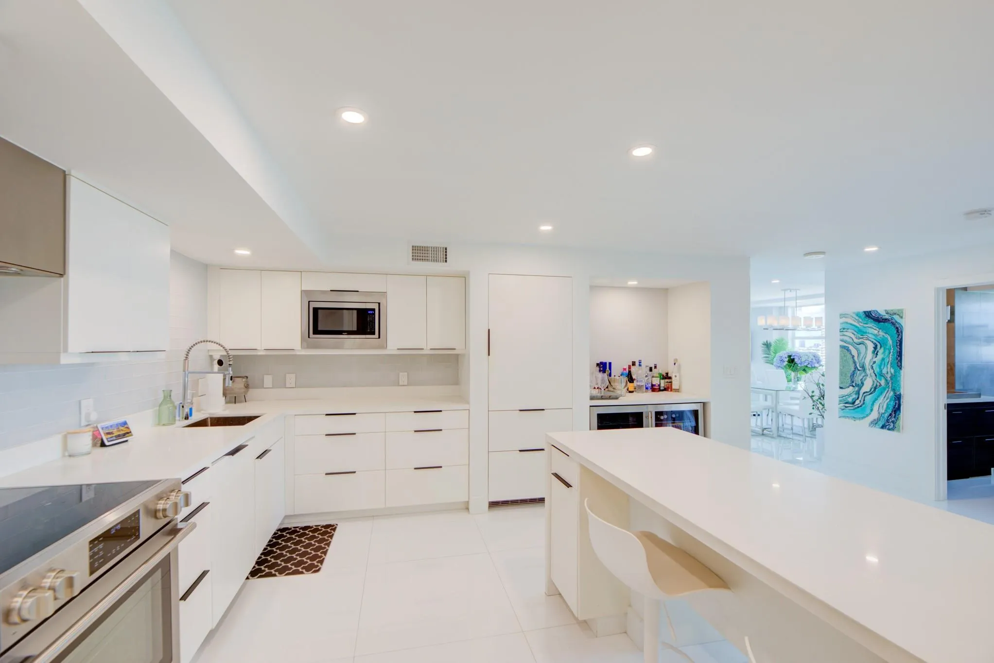 1 Las Olas Circle, #1102