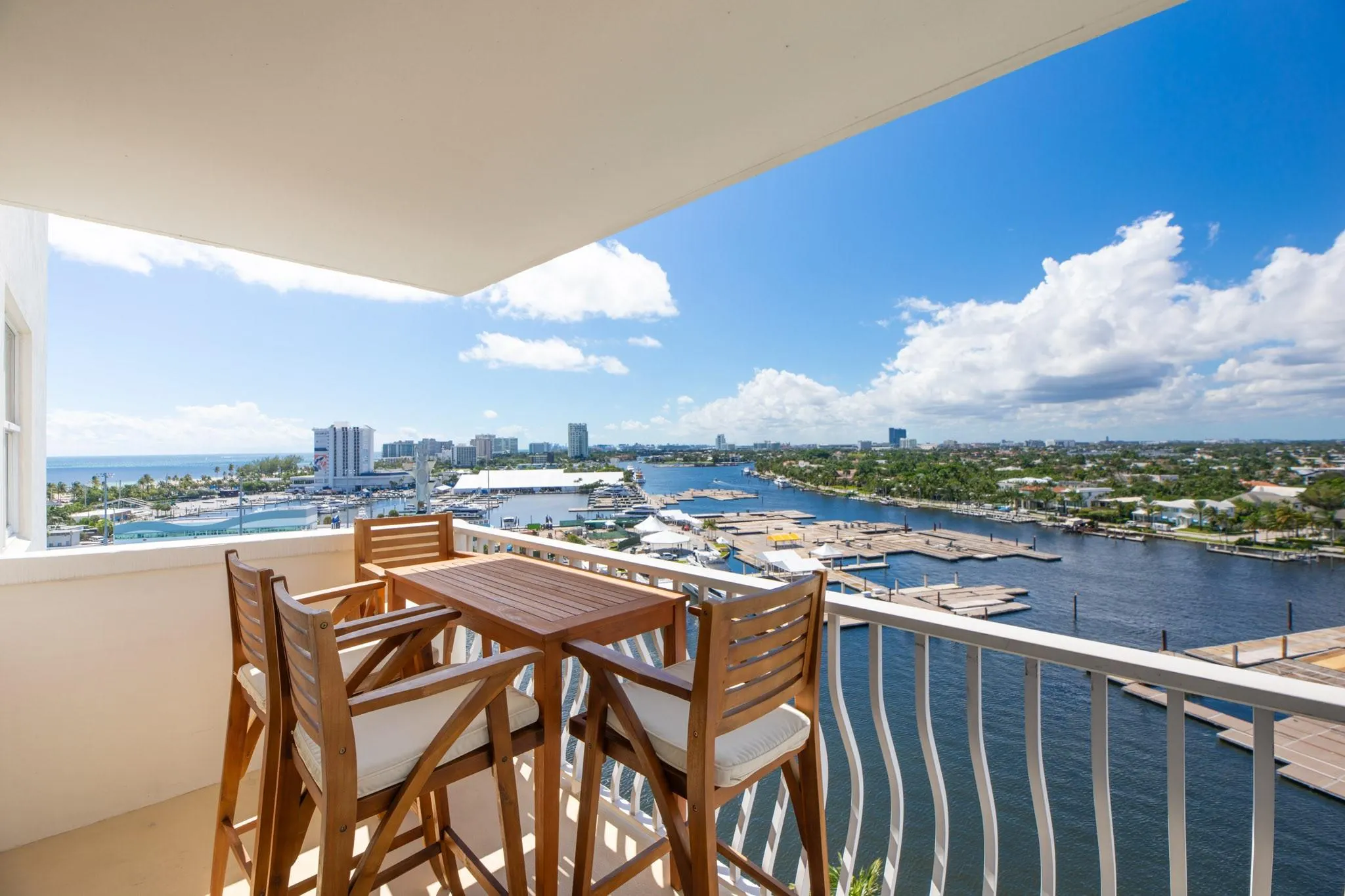 1 Las Olas Circle, #1102