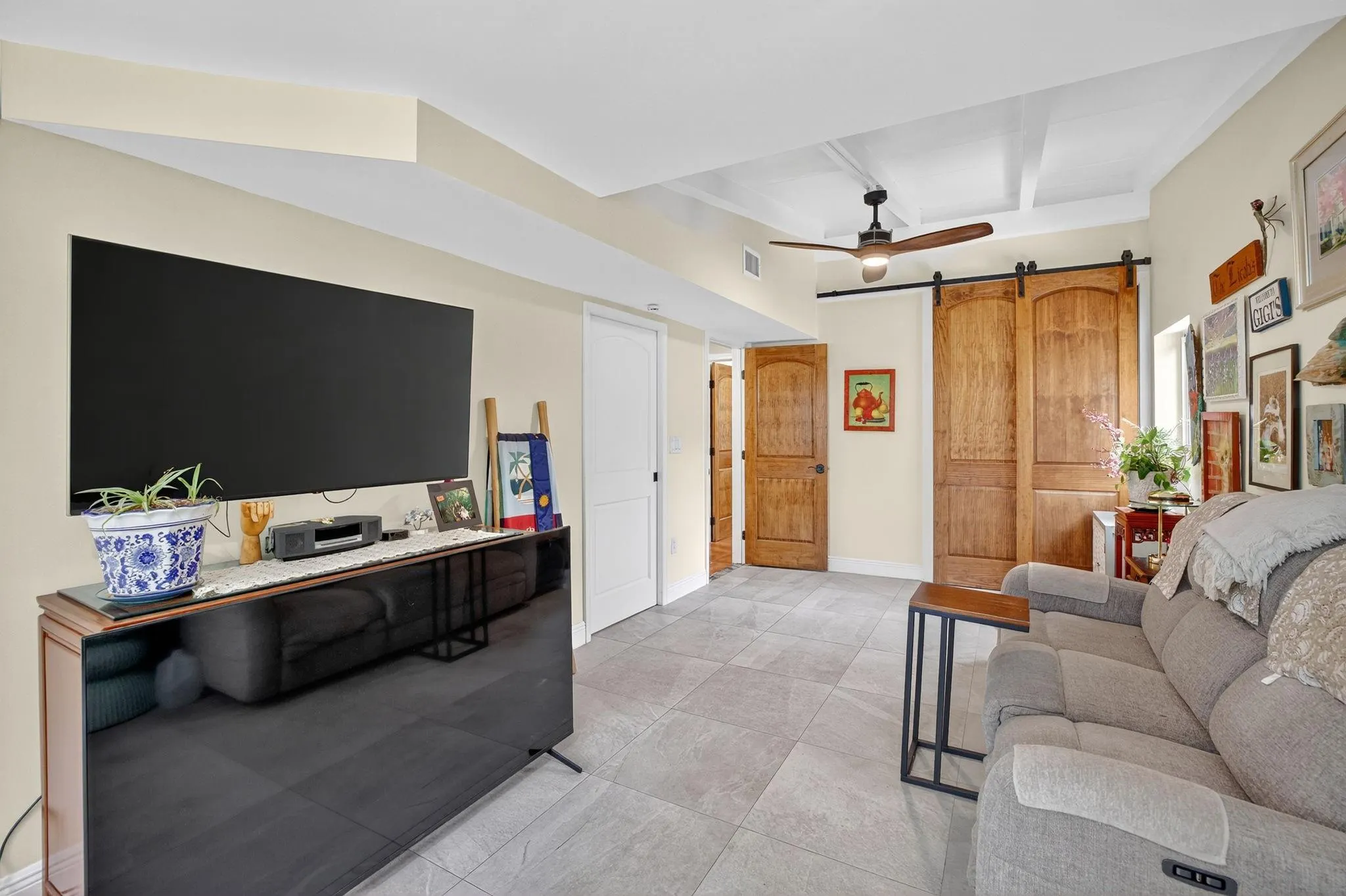 1507 SW 18th Ave
