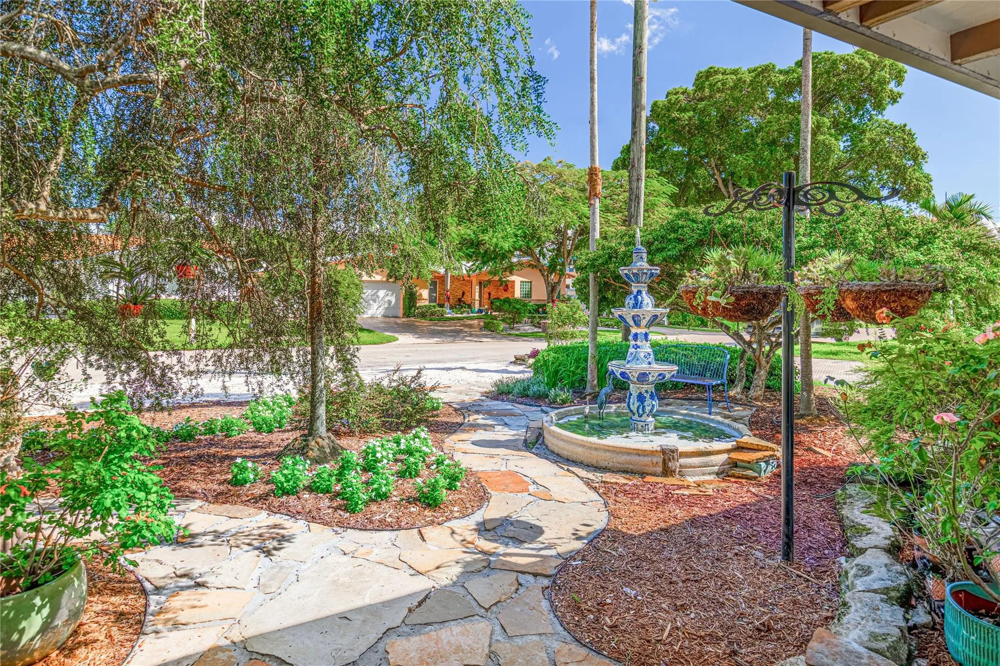 1507 SW 18th Ave