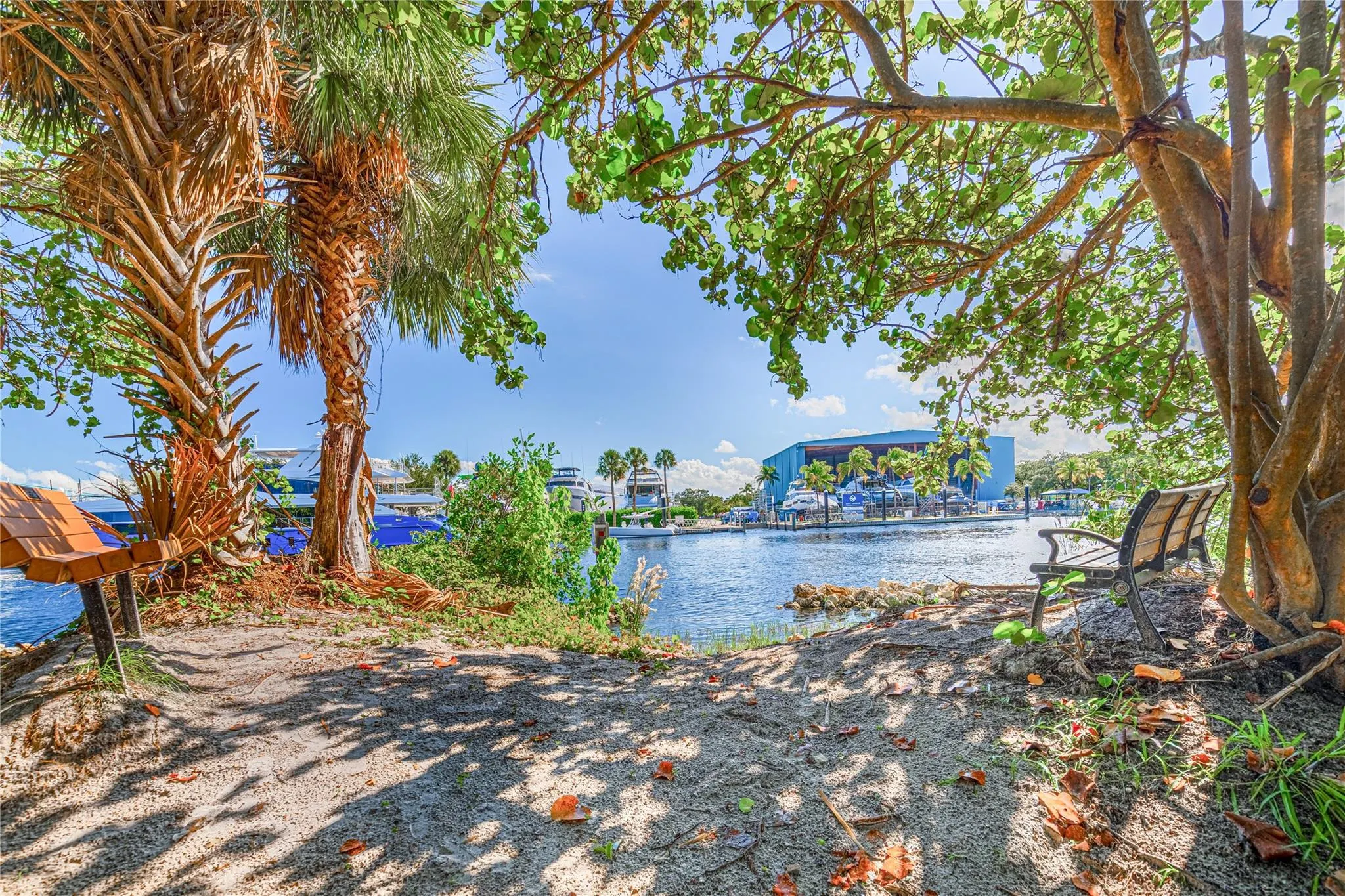 1507 SW 18th Ave