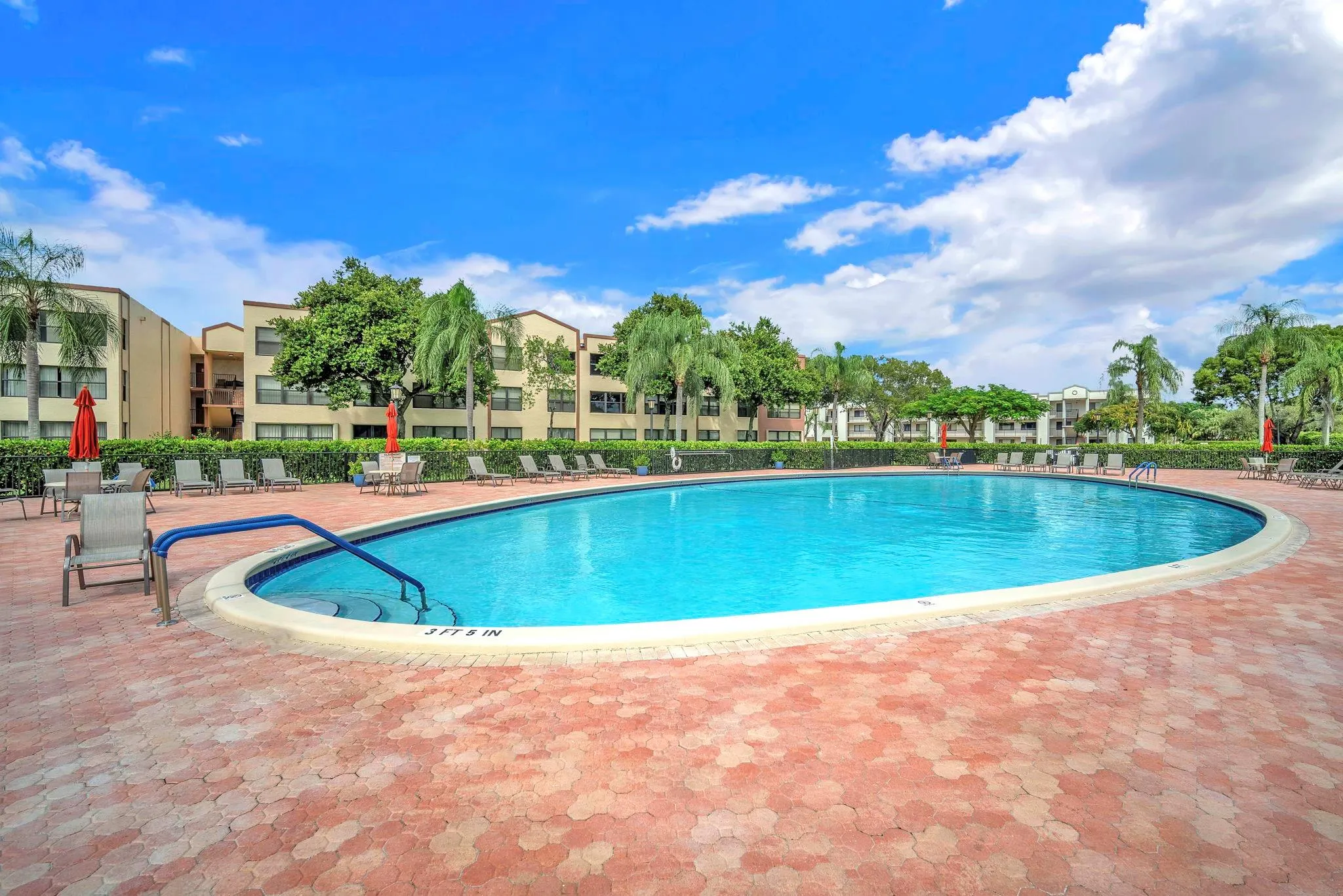 10419 E Clairmont Cir, #205
