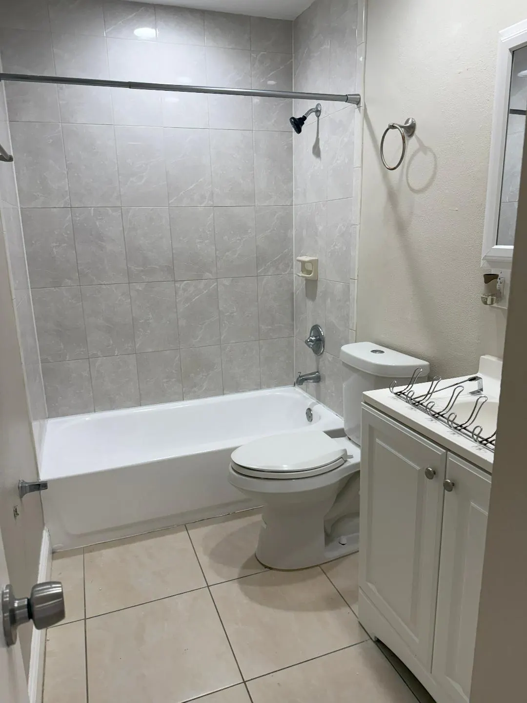 2110 Sherwood Forest Blvd, #21