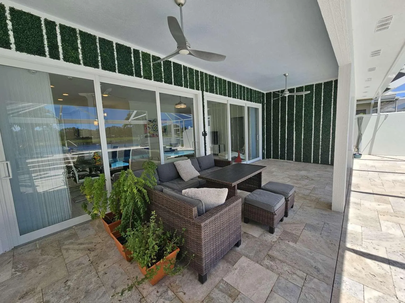 1025 Bedford Ave