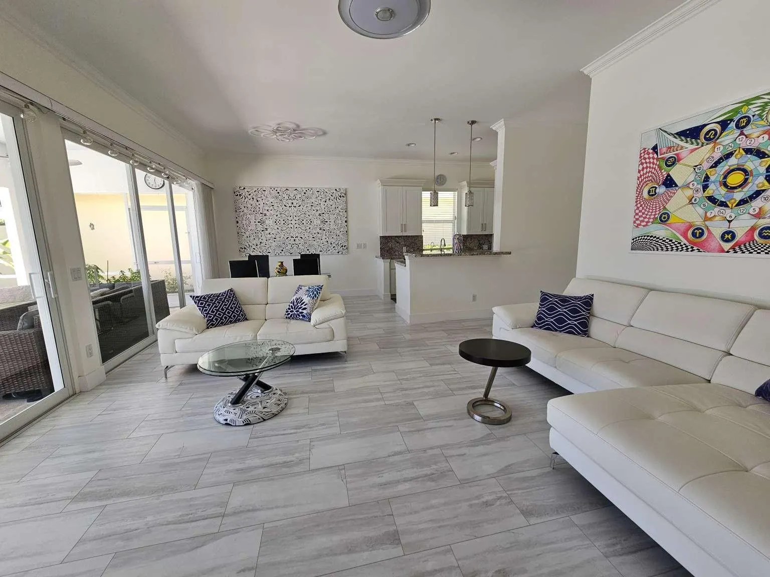 1025 Bedford Ave