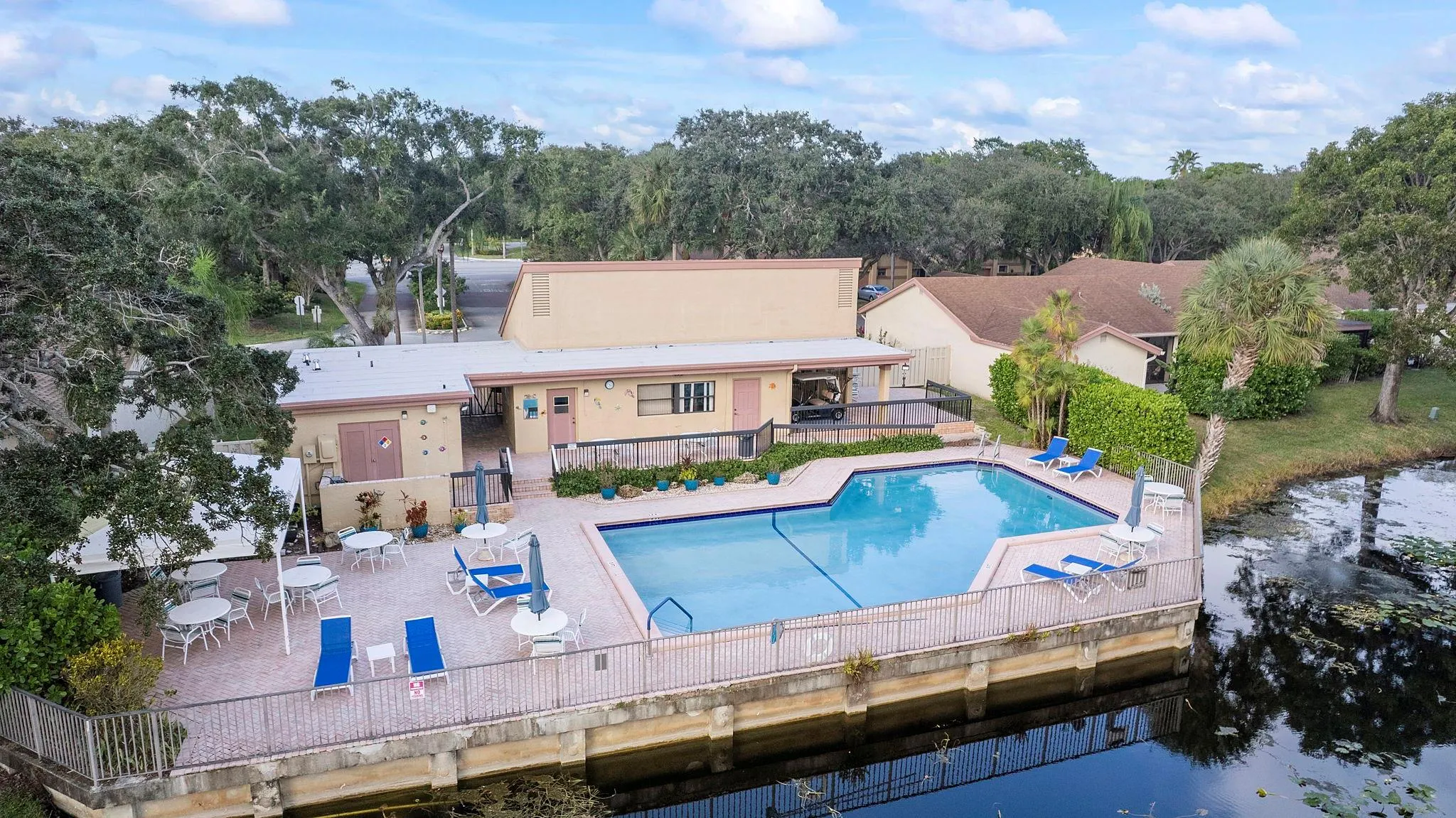 4289 Acacia Cir