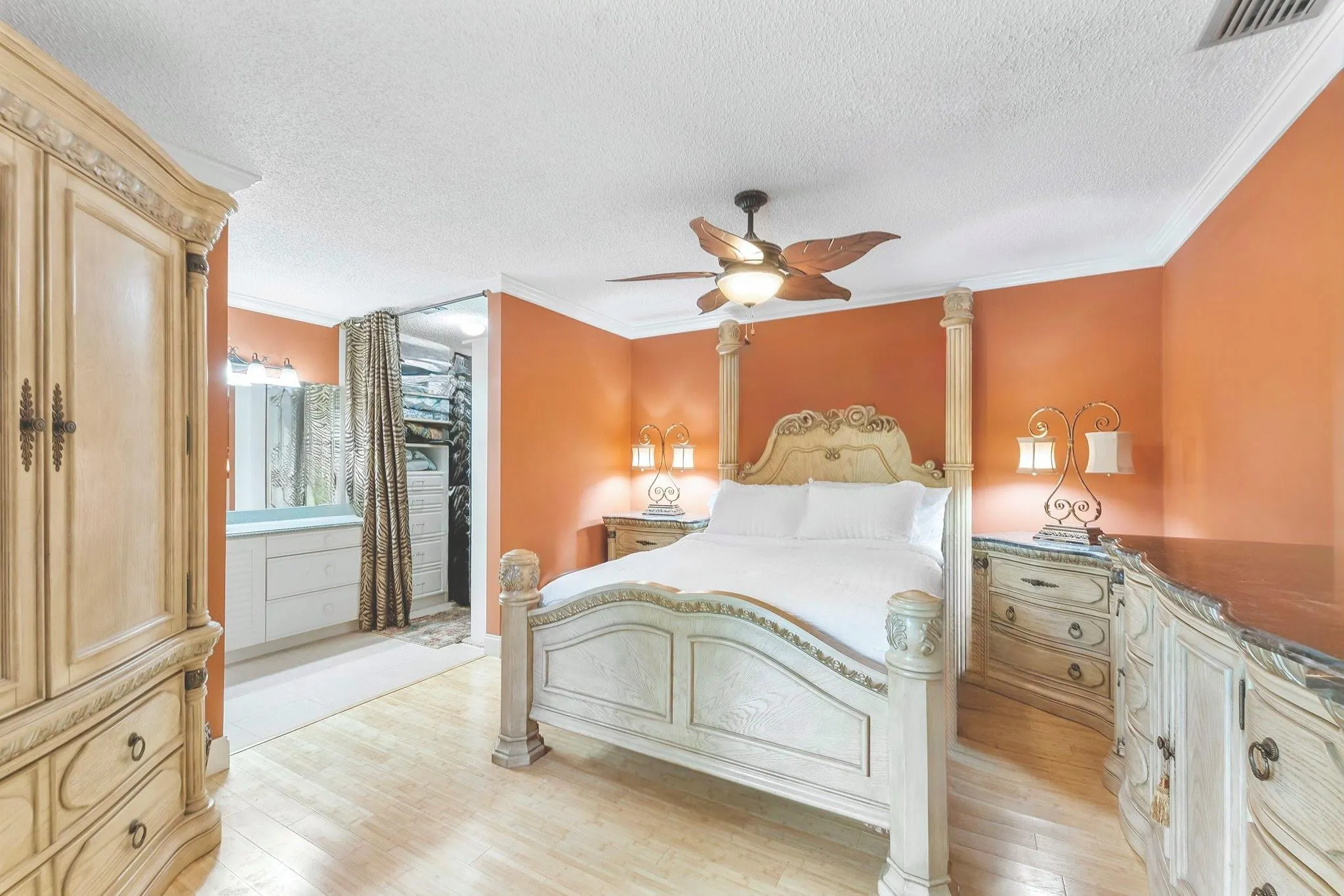 4289 Acacia Cir