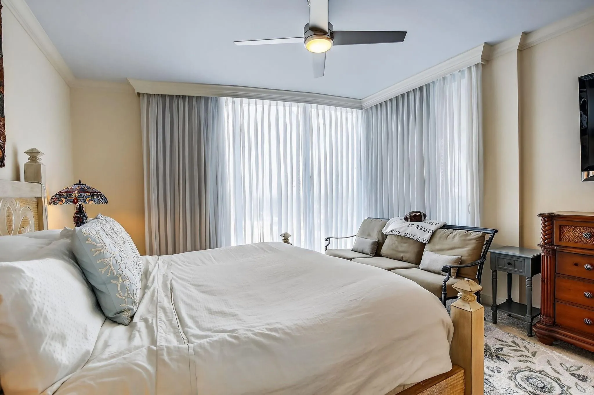 333 Las Olas Way, #2303