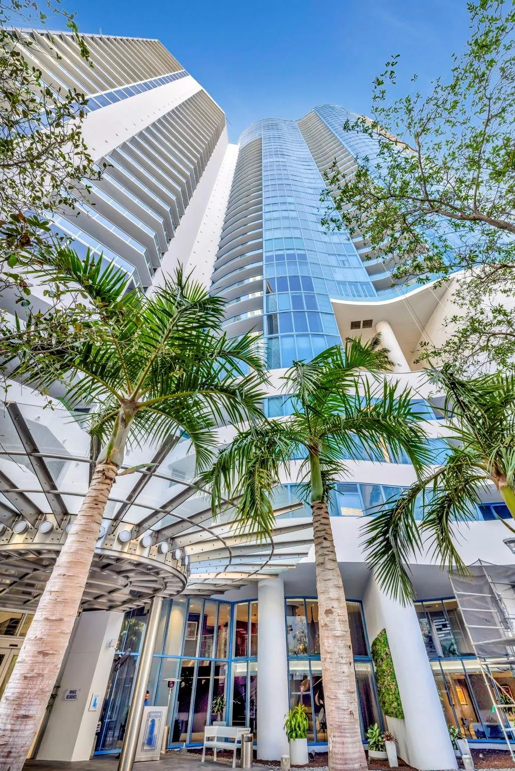 333 Las Olas Way, #2303