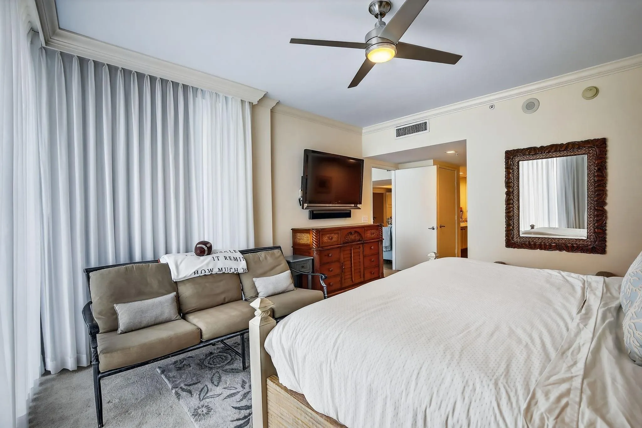 333 Las Olas Way, #2303