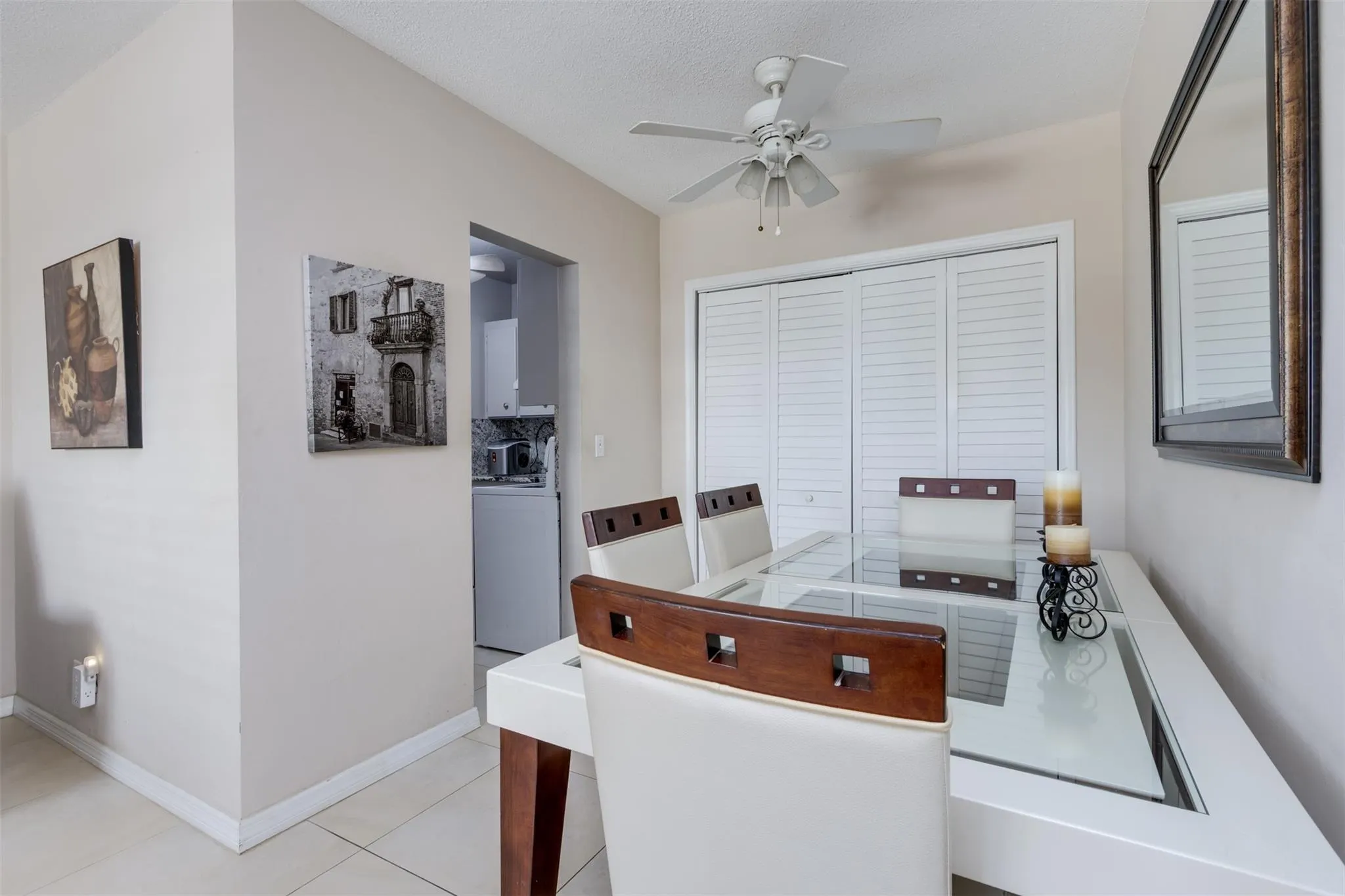 350 S Cypress Rd, #522