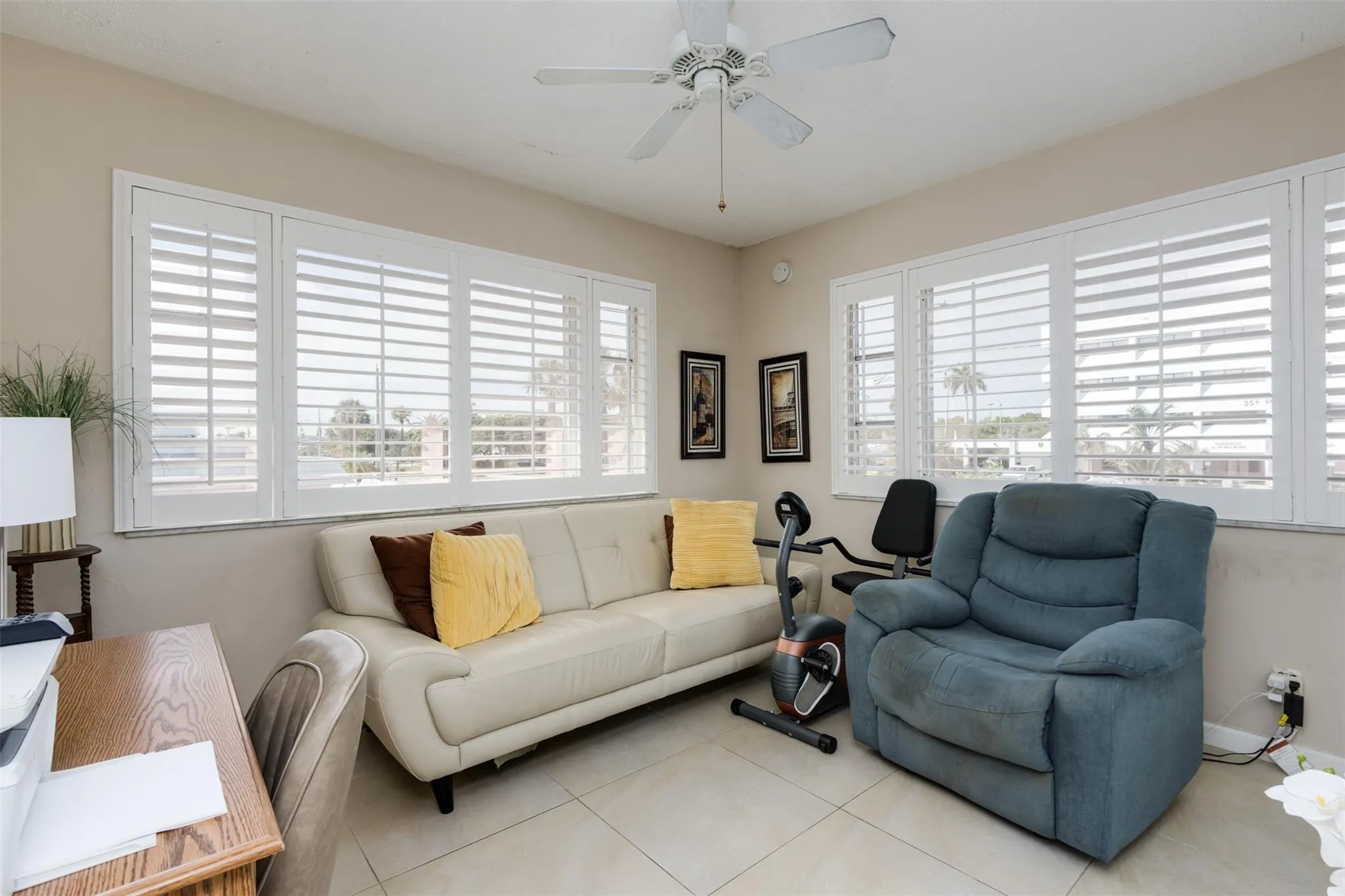 350 S Cypress Rd, #522