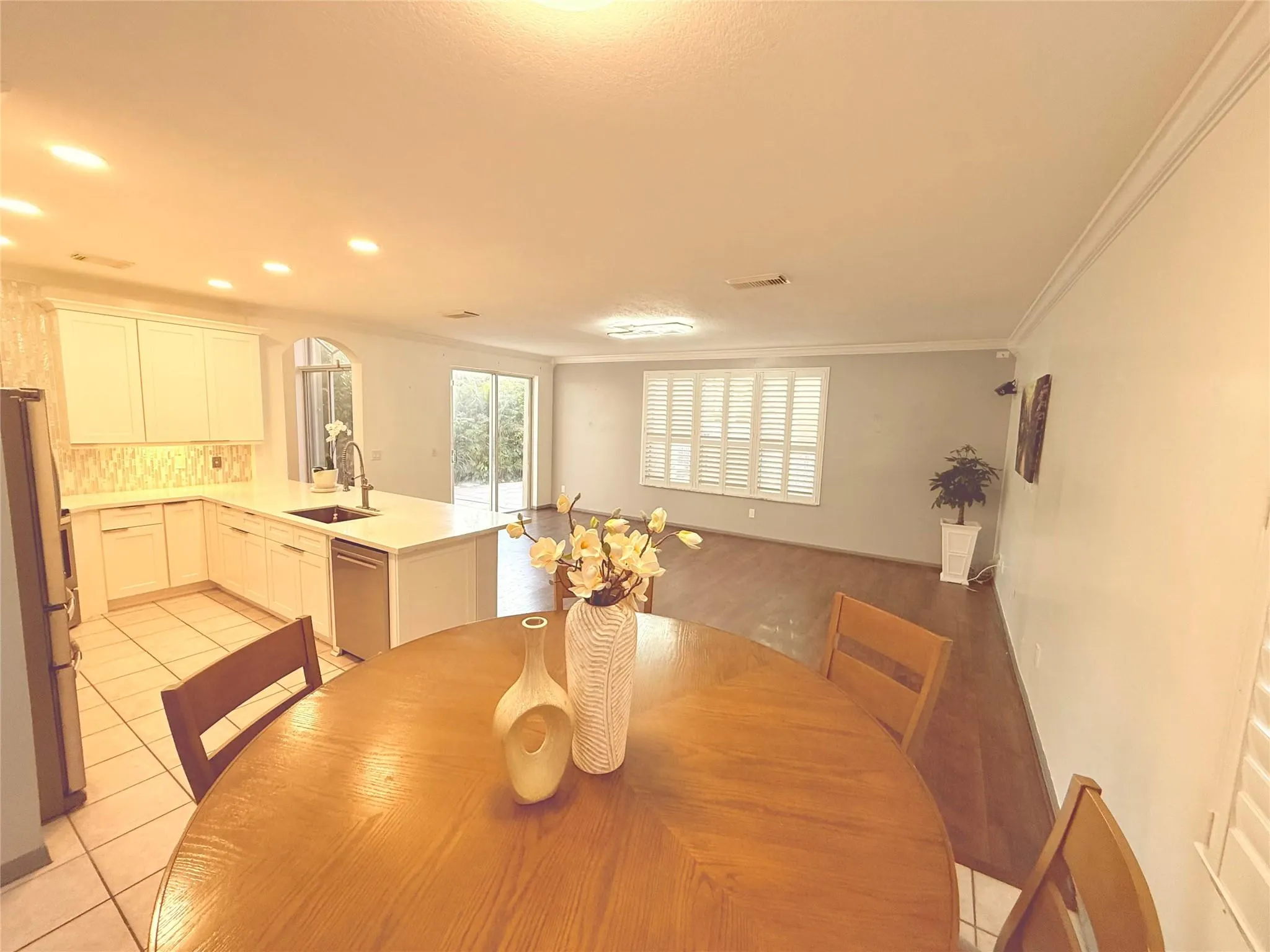 322 SW 193rd Ave