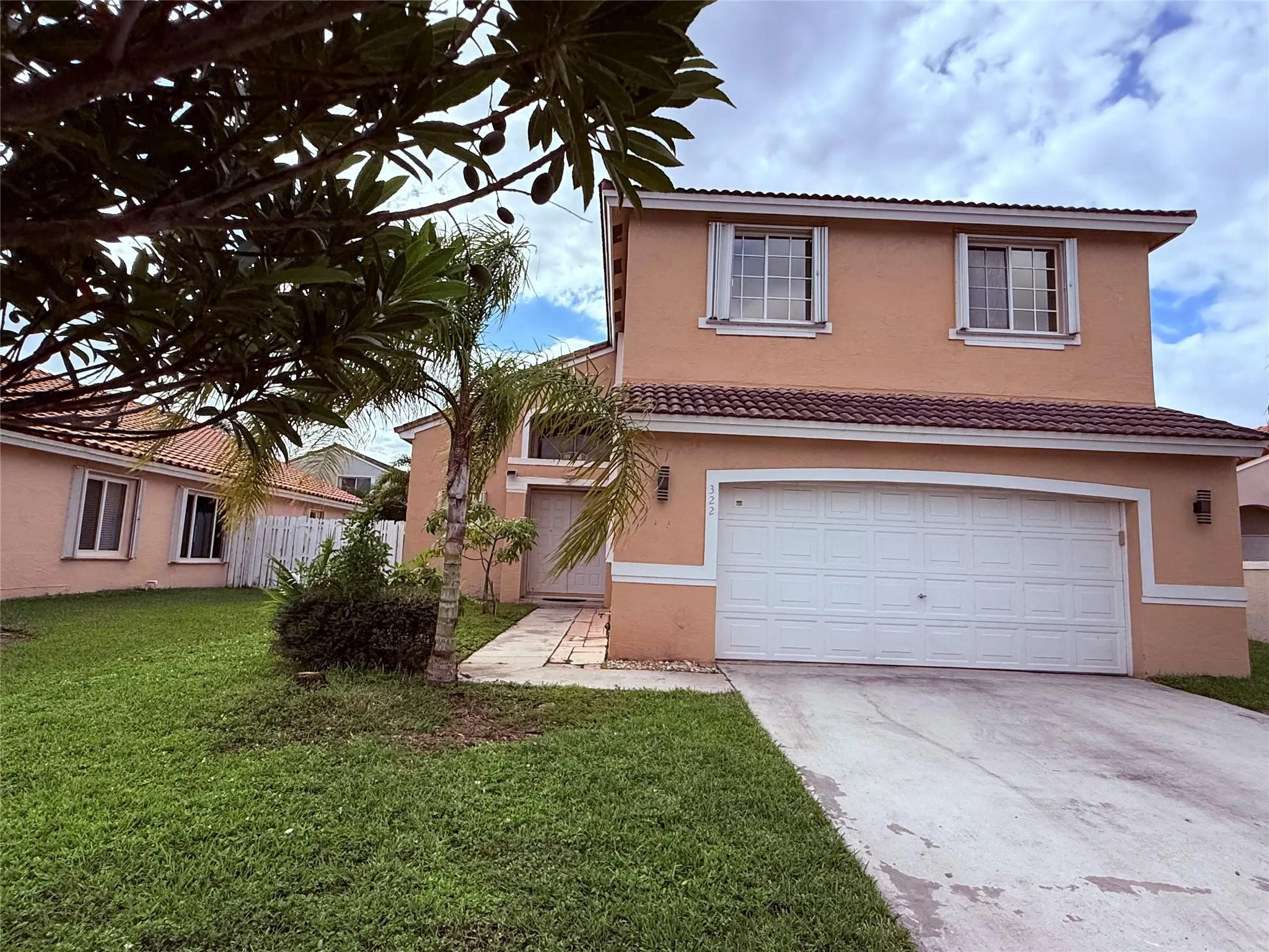 322 SW 193rd Ave