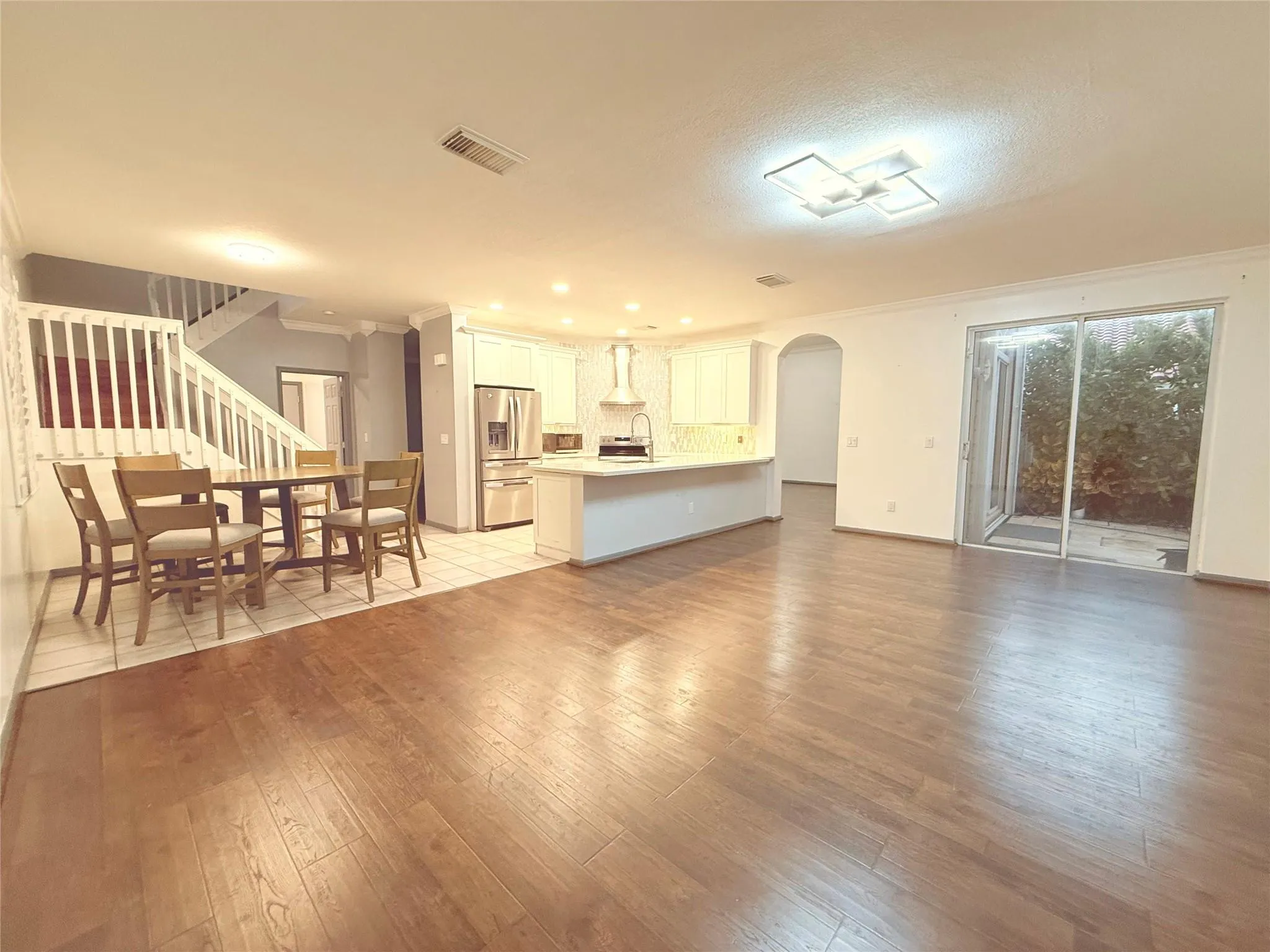 322 SW 193rd Ave