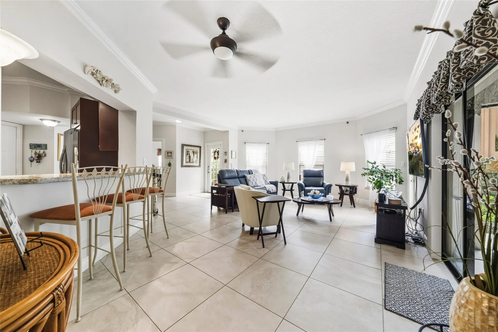 6606 Villa Sonrisa Dr, #910
