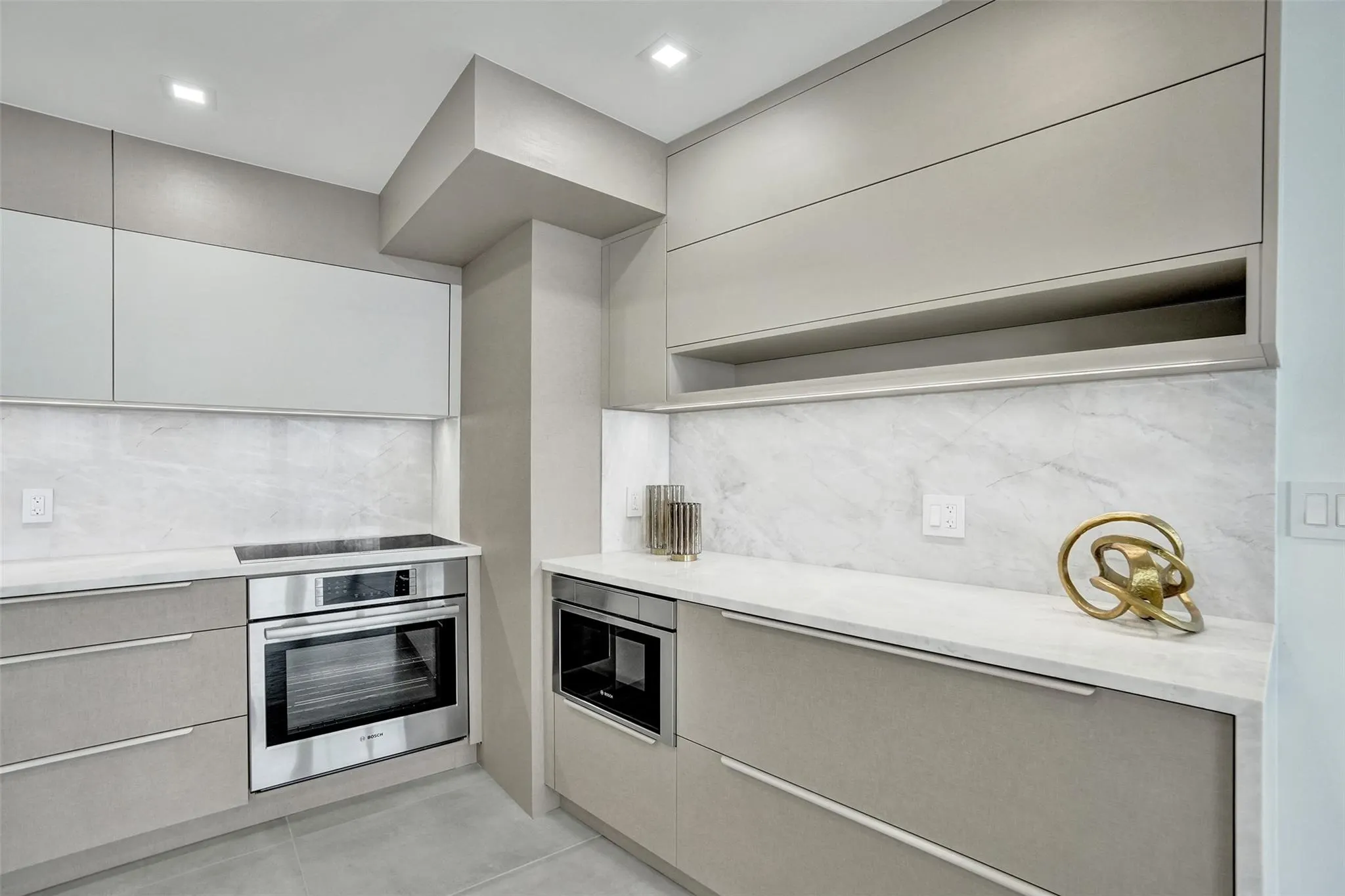 209 N Fort Lauderdale Beach Blvd, #6B