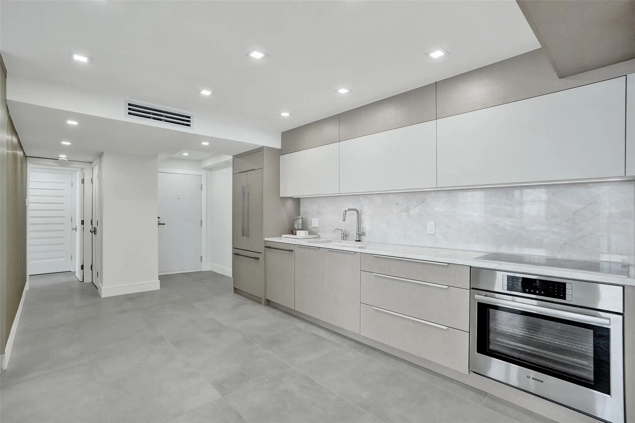209 N Fort Lauderdale Beach Blvd, #6B