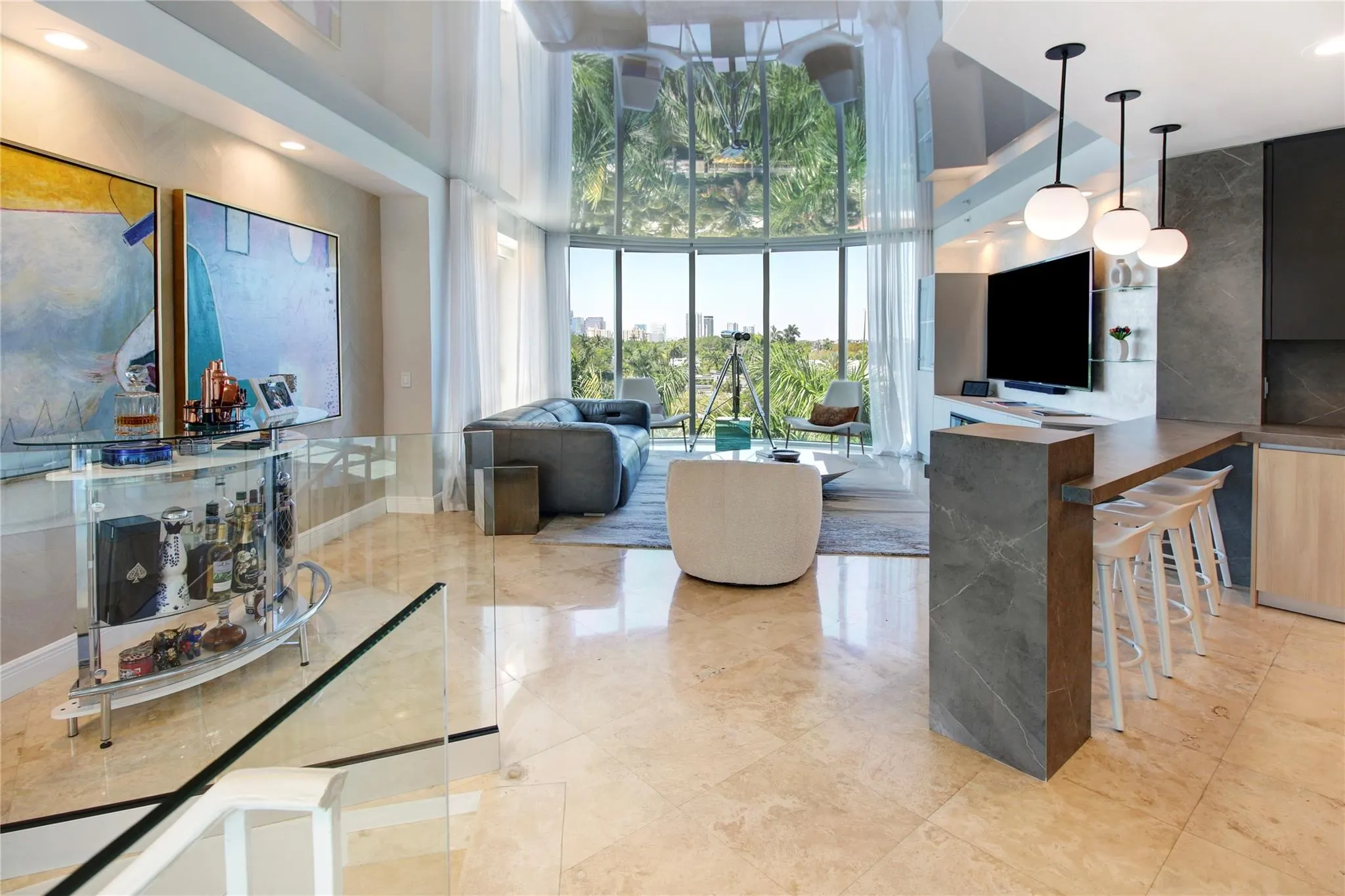 301 Hendricks Isle, #7