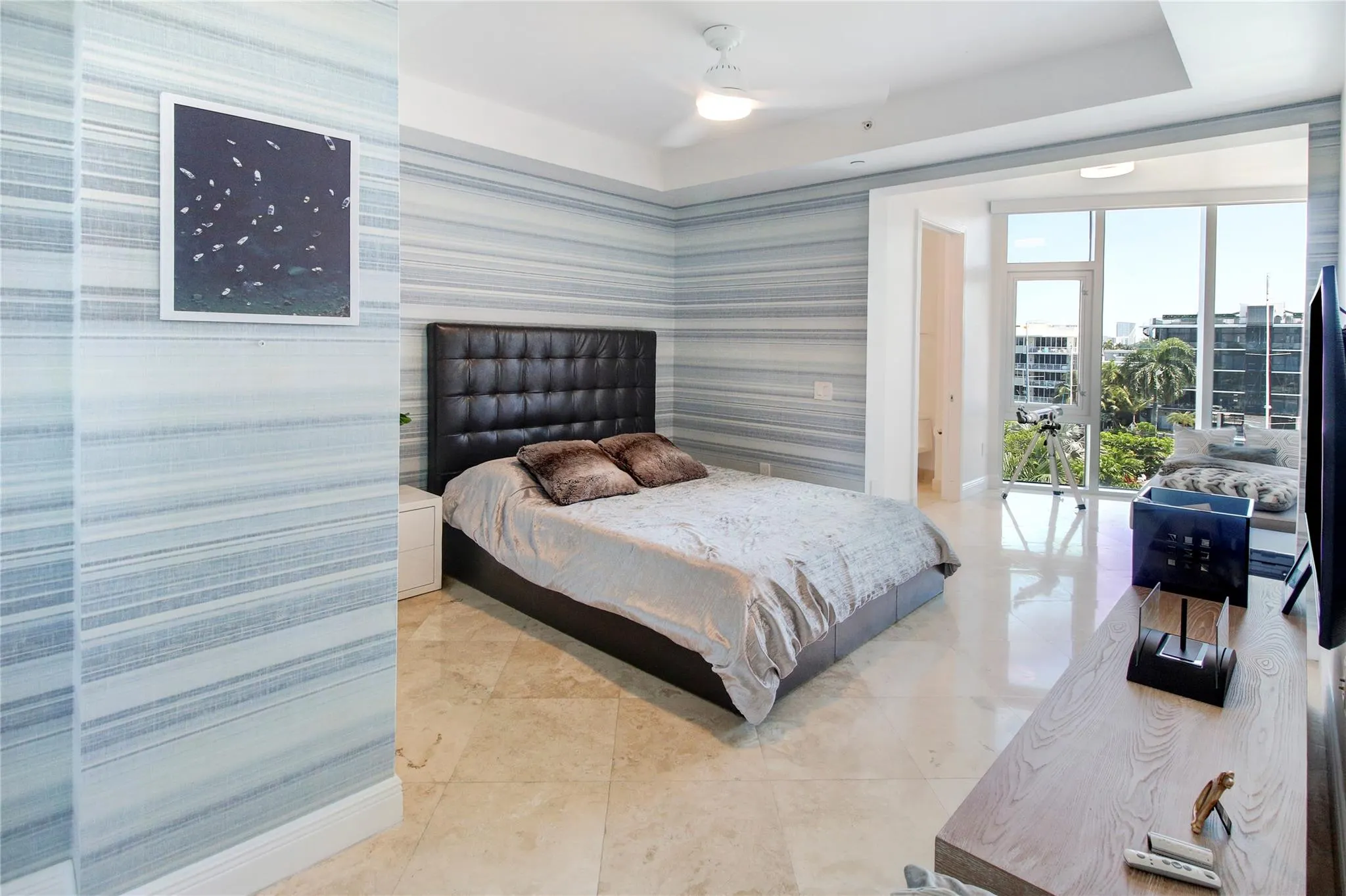 301 Hendricks Isle, #7