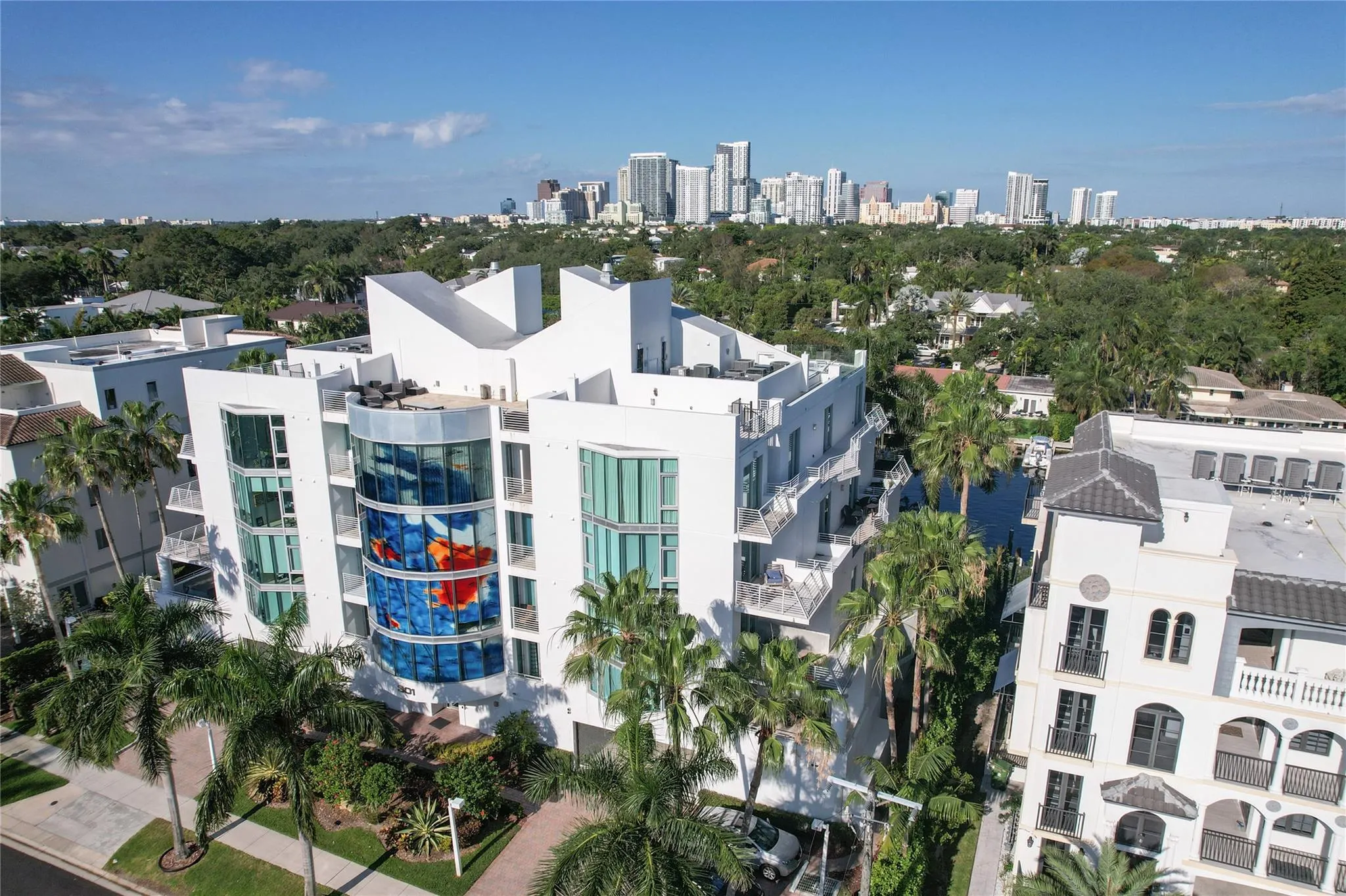 301 Hendricks Isle, #7