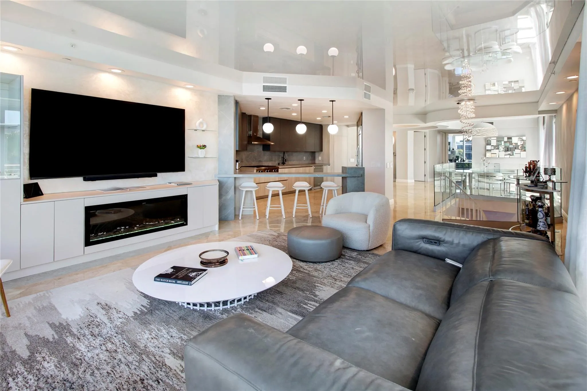 301 Hendricks Isle, #7