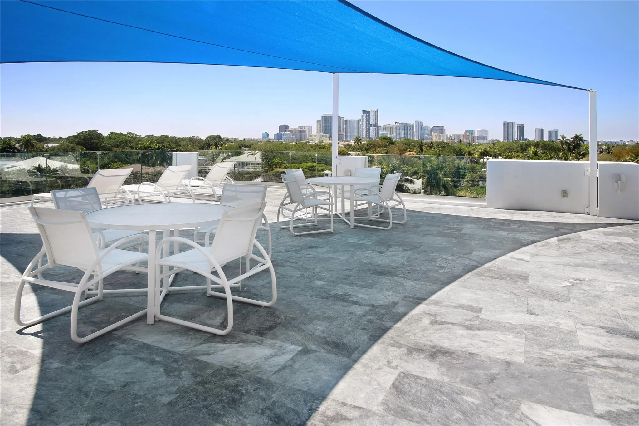 301 Hendricks Isle, #7