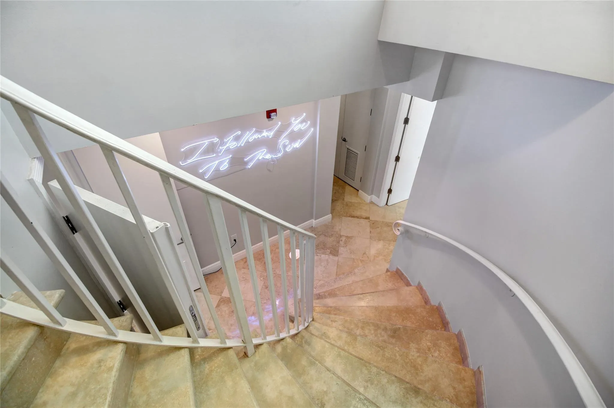 301 Hendricks Isle, #7