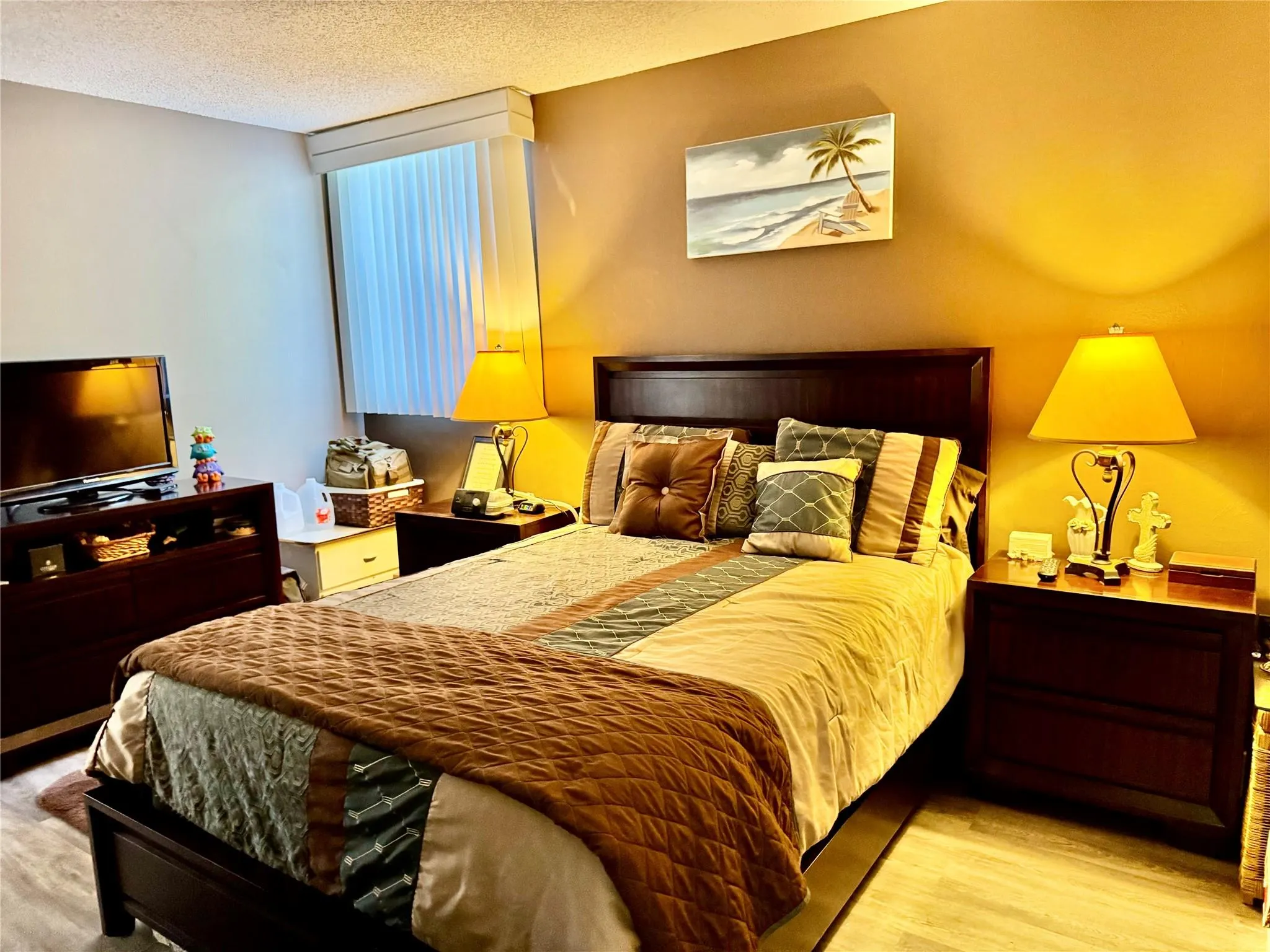 1800 N Lauderdale Ave, #1307